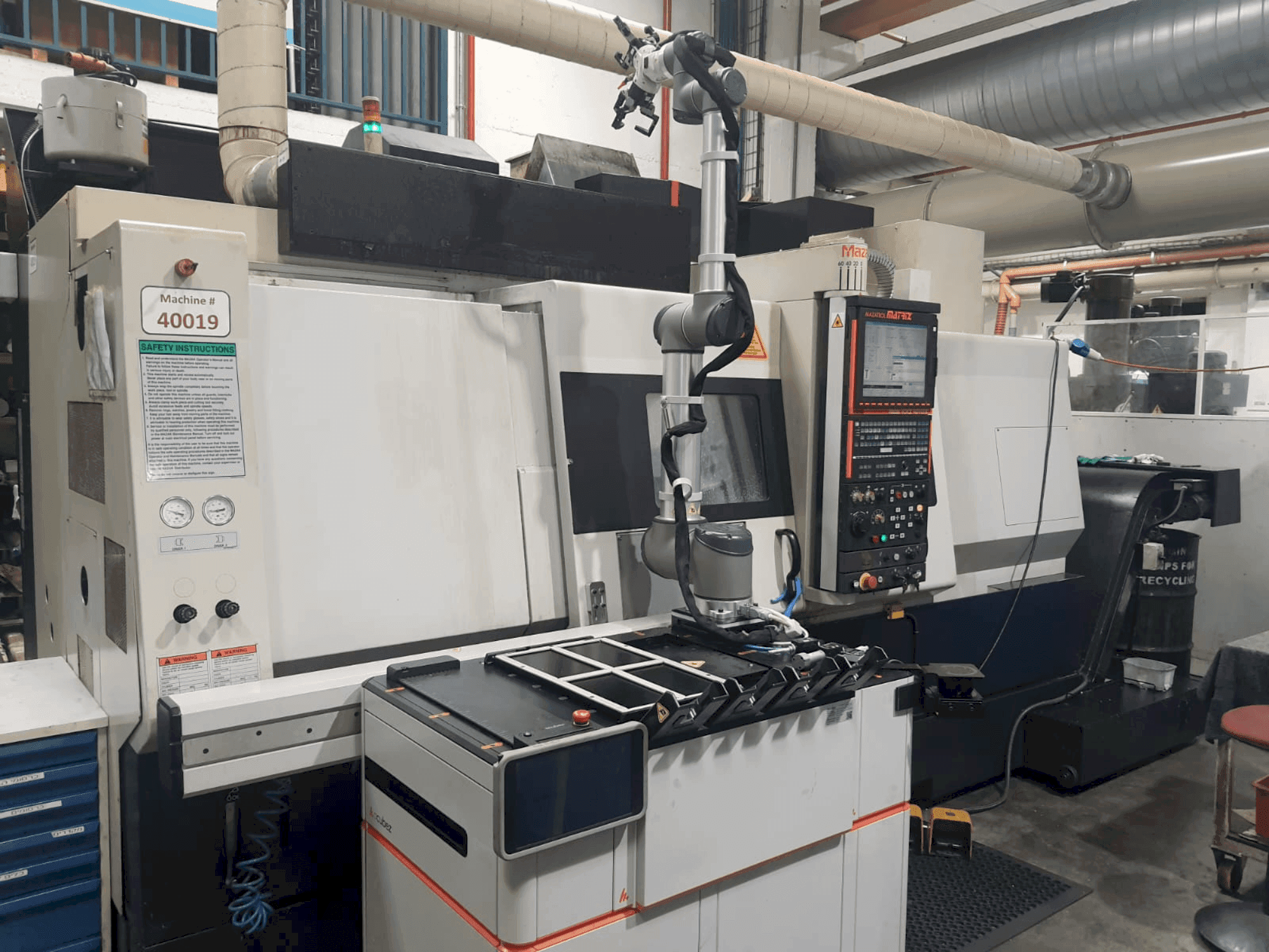 Masina Mazak INTEGREX 200-IV ST eestvaade