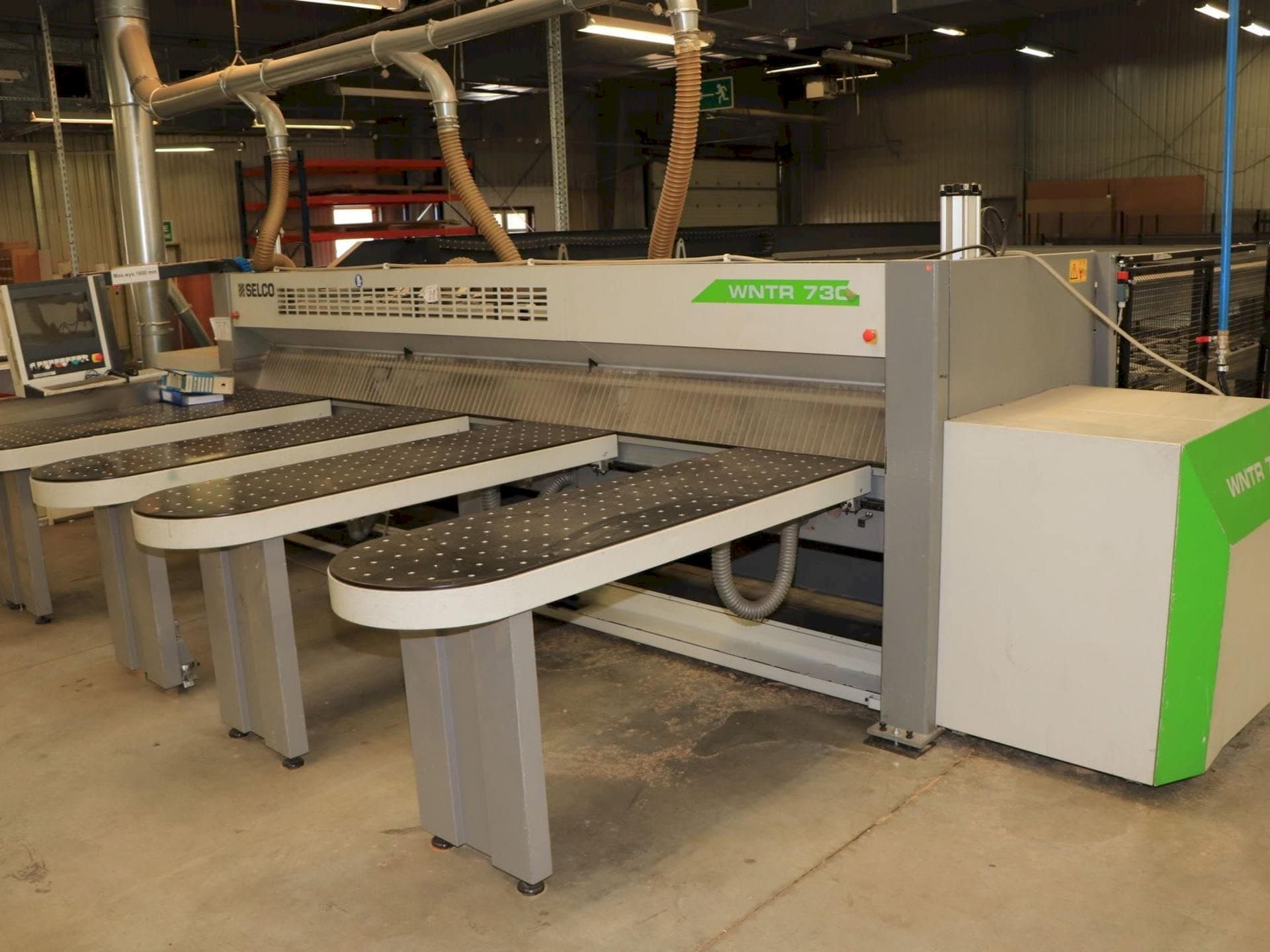 Masina SELCO WNTR 730 eestvaade