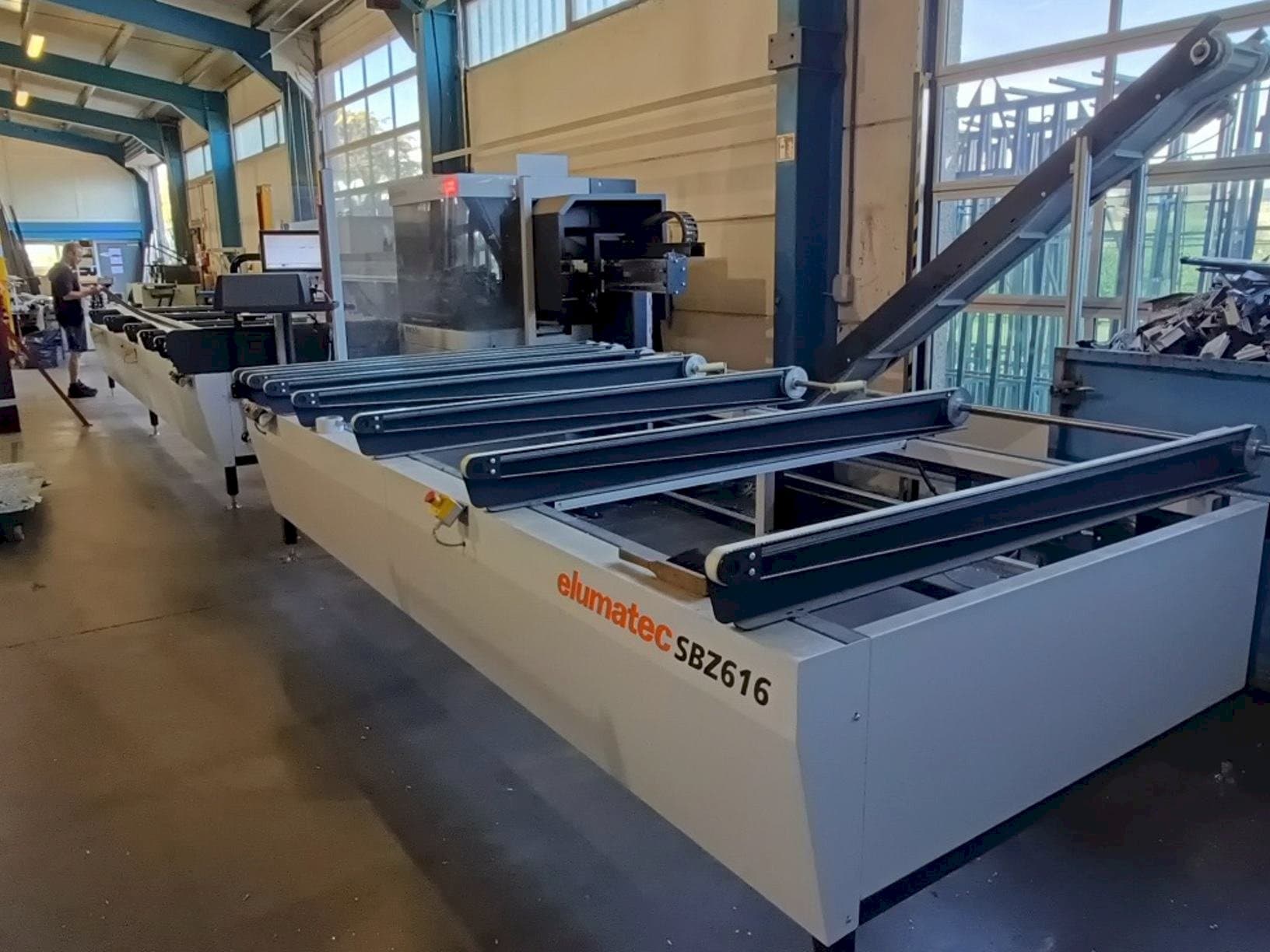 Masina Elumatec SBZ 616/02 eestvaade