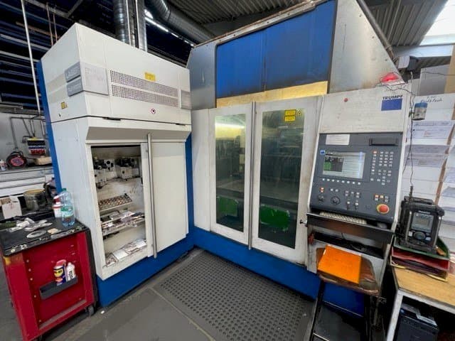 Masina Trumpf TC L 3050 eestvaade