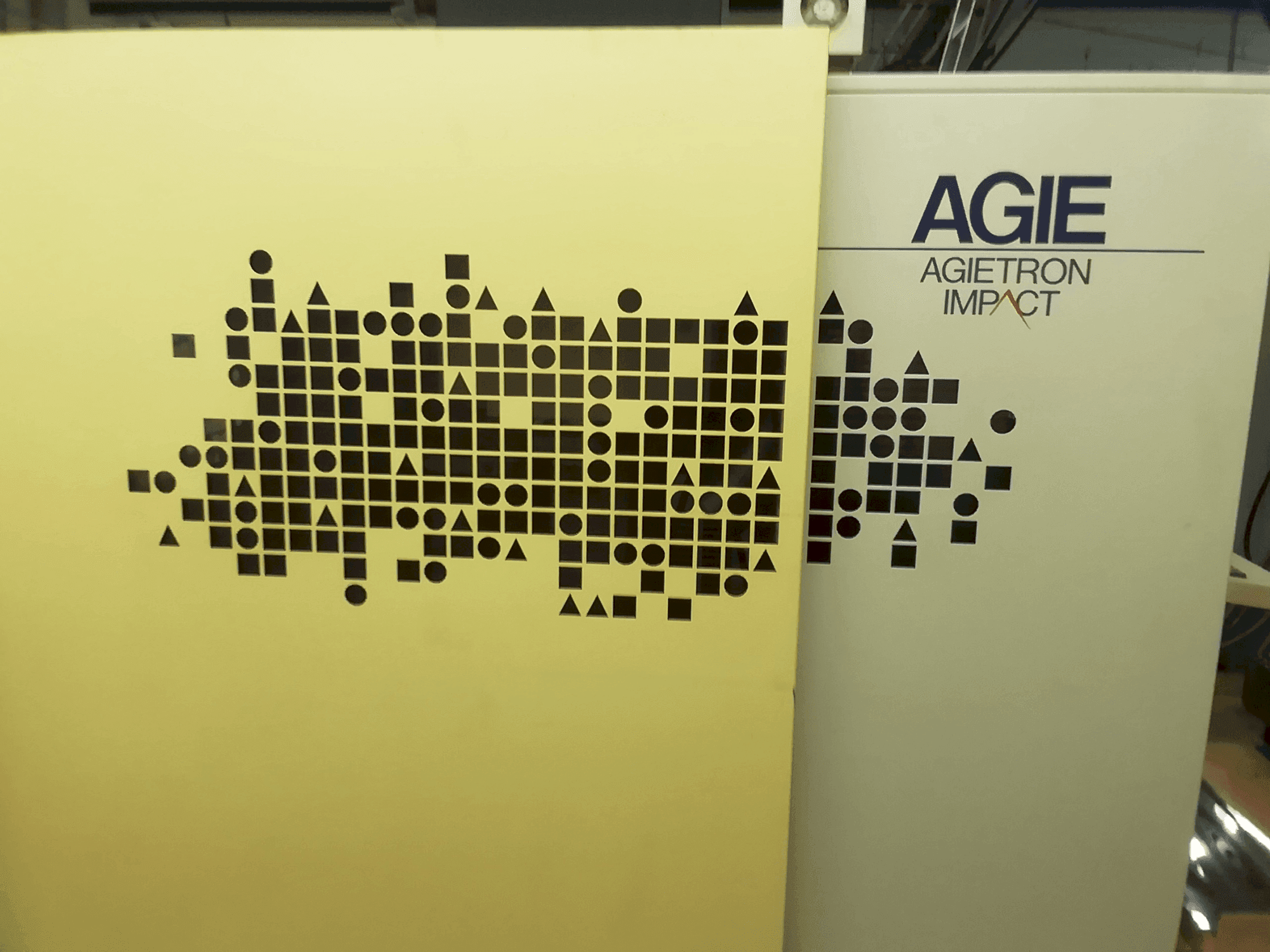 Masina AGIE Agierten Impact 2   eestvaade