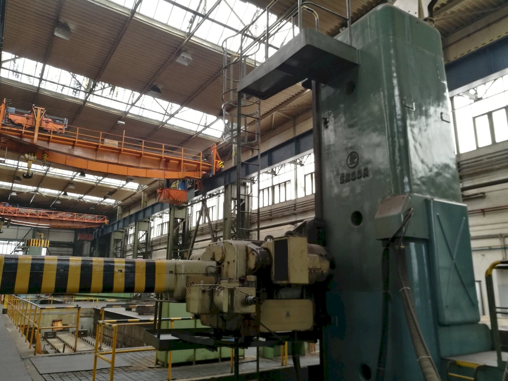 Masina SKODA WDA 200   eestvaade