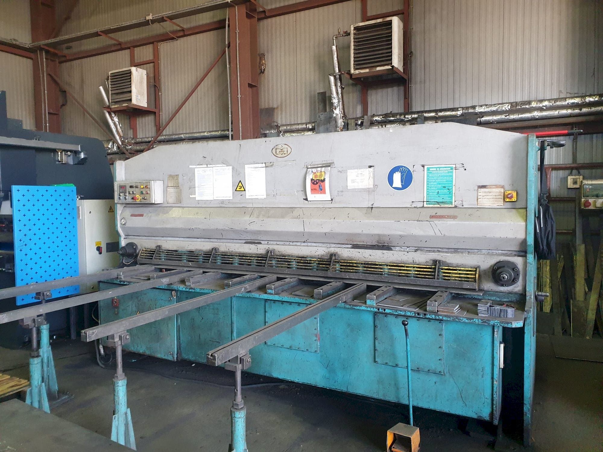 Masina SIMEROM FGH 1030A eestvaade