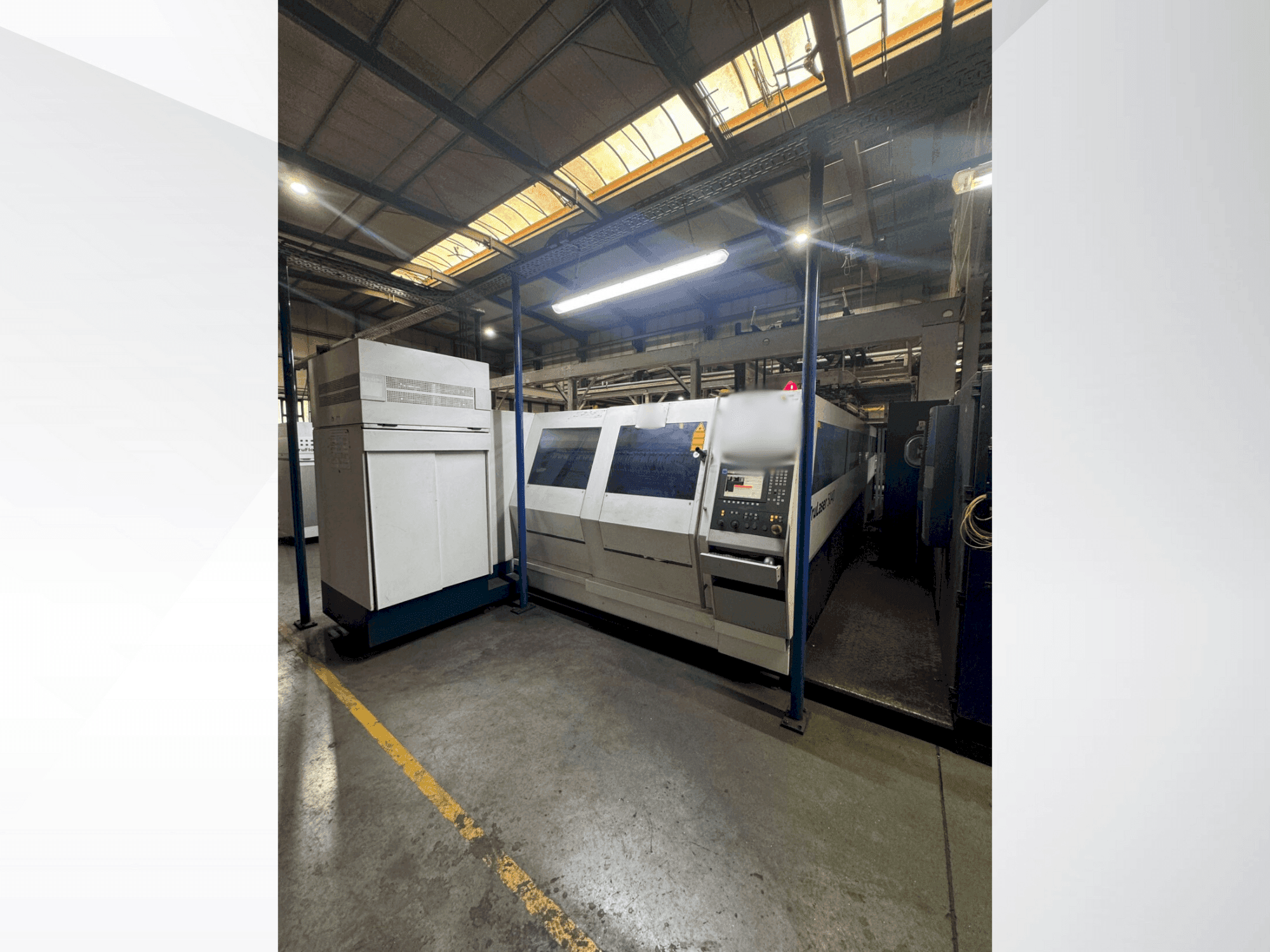 Masina TRUMPF TruLaser 3040   eestvaade