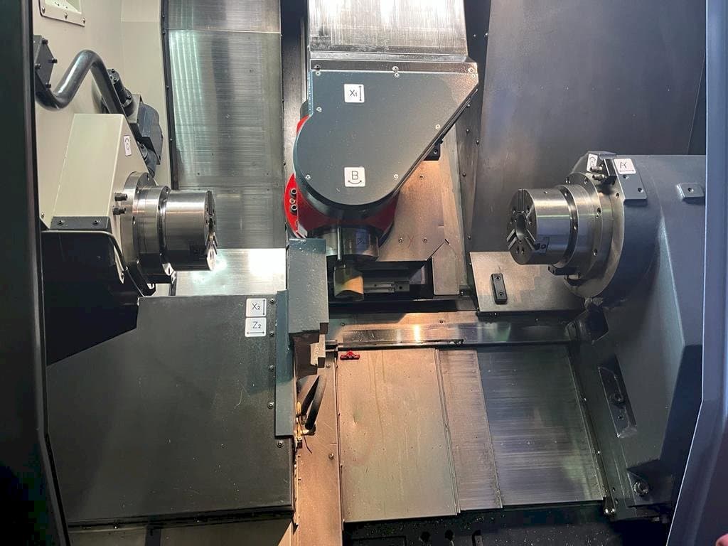 Masina DOOSAN MX2000S tööruum