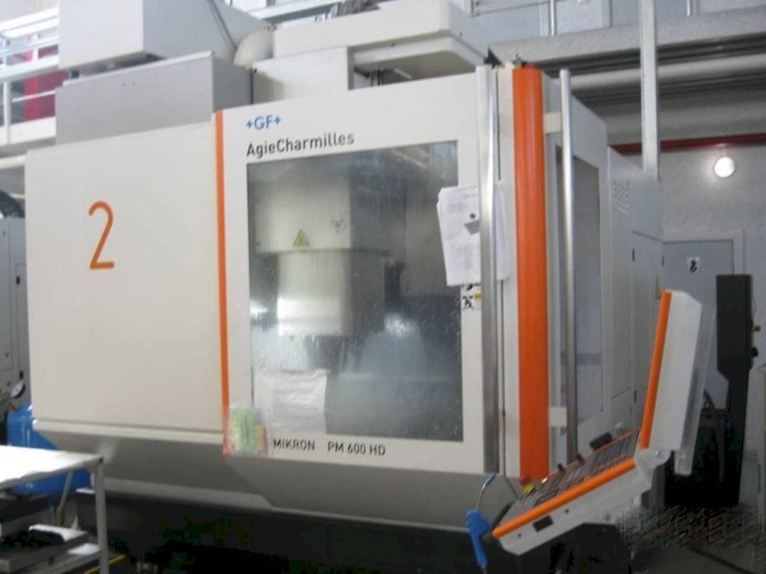 Masina AgieCharmilles Mikron HPM 600 HD eestvaade