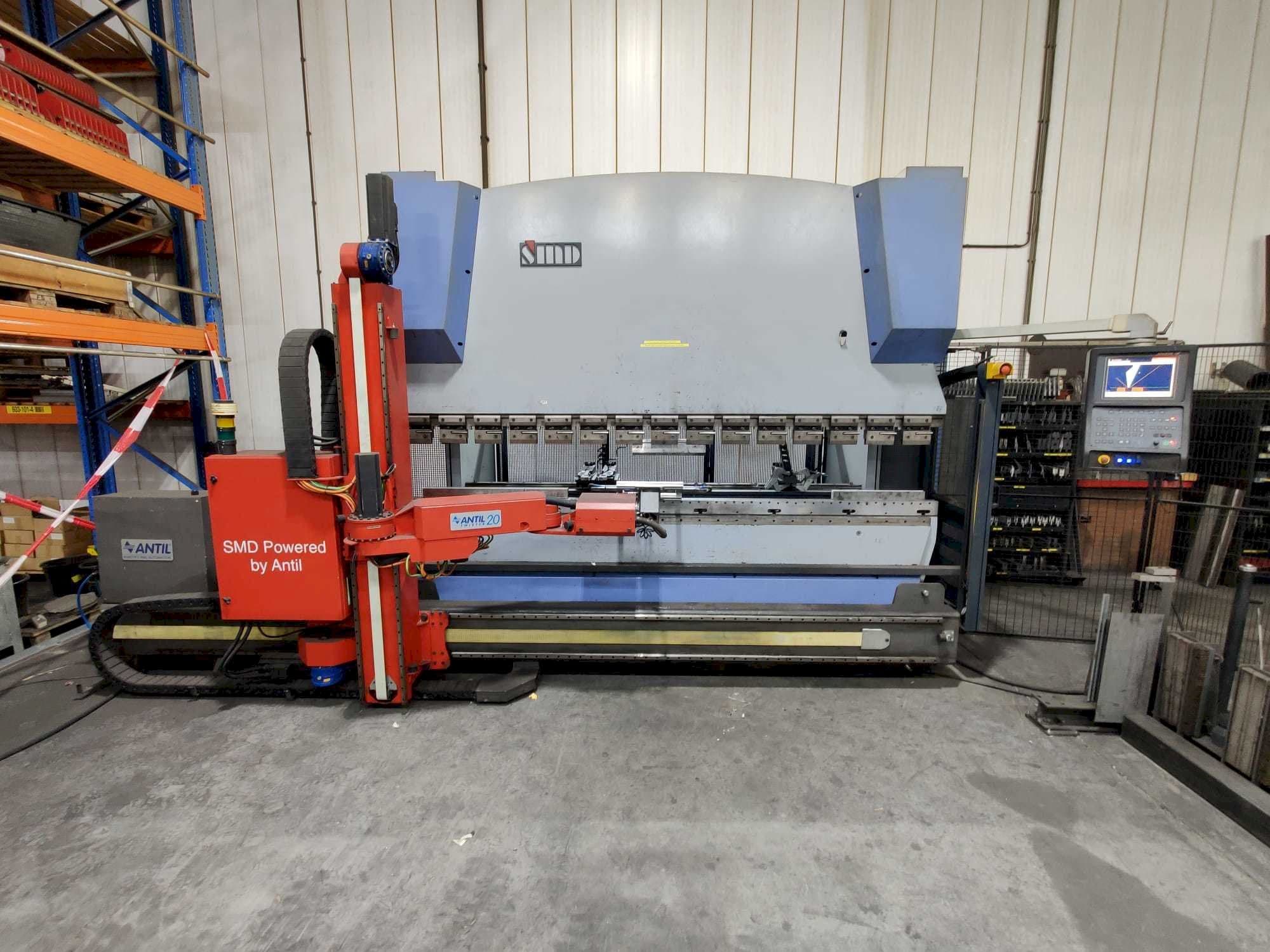 Masina SMD PBH 110-3100-4C eestvaade