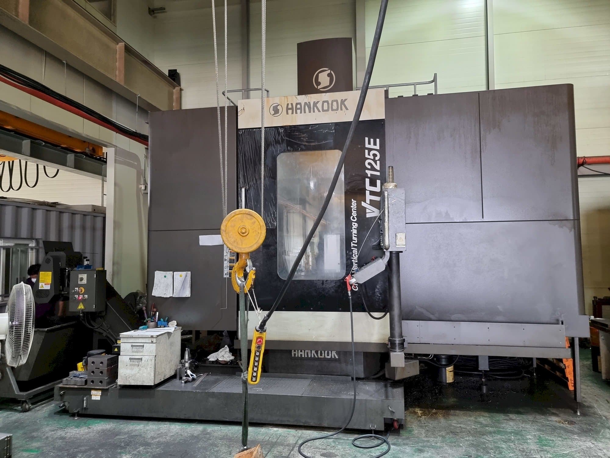Masina HANKOOK VTC125E eestvaade