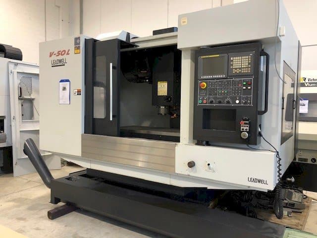 Masina Leadwell V50L eestvaade
