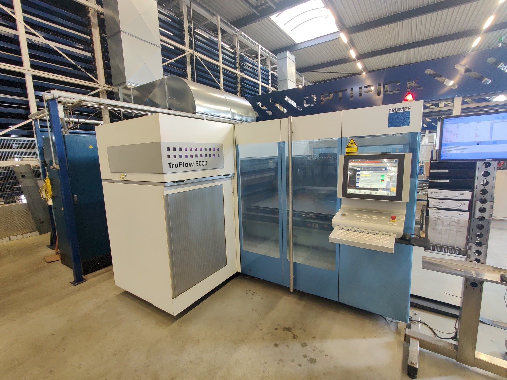 Masina Trumpf TruLaser 3030 eestvaade