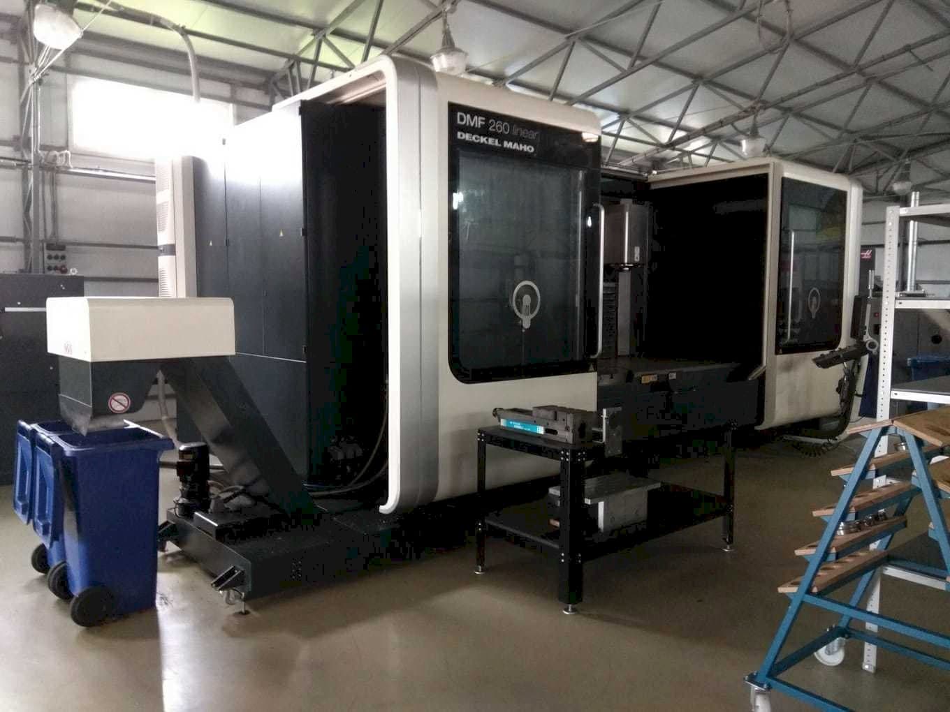 Masina DECKEL MAHO DMF 260 linear eestvaade