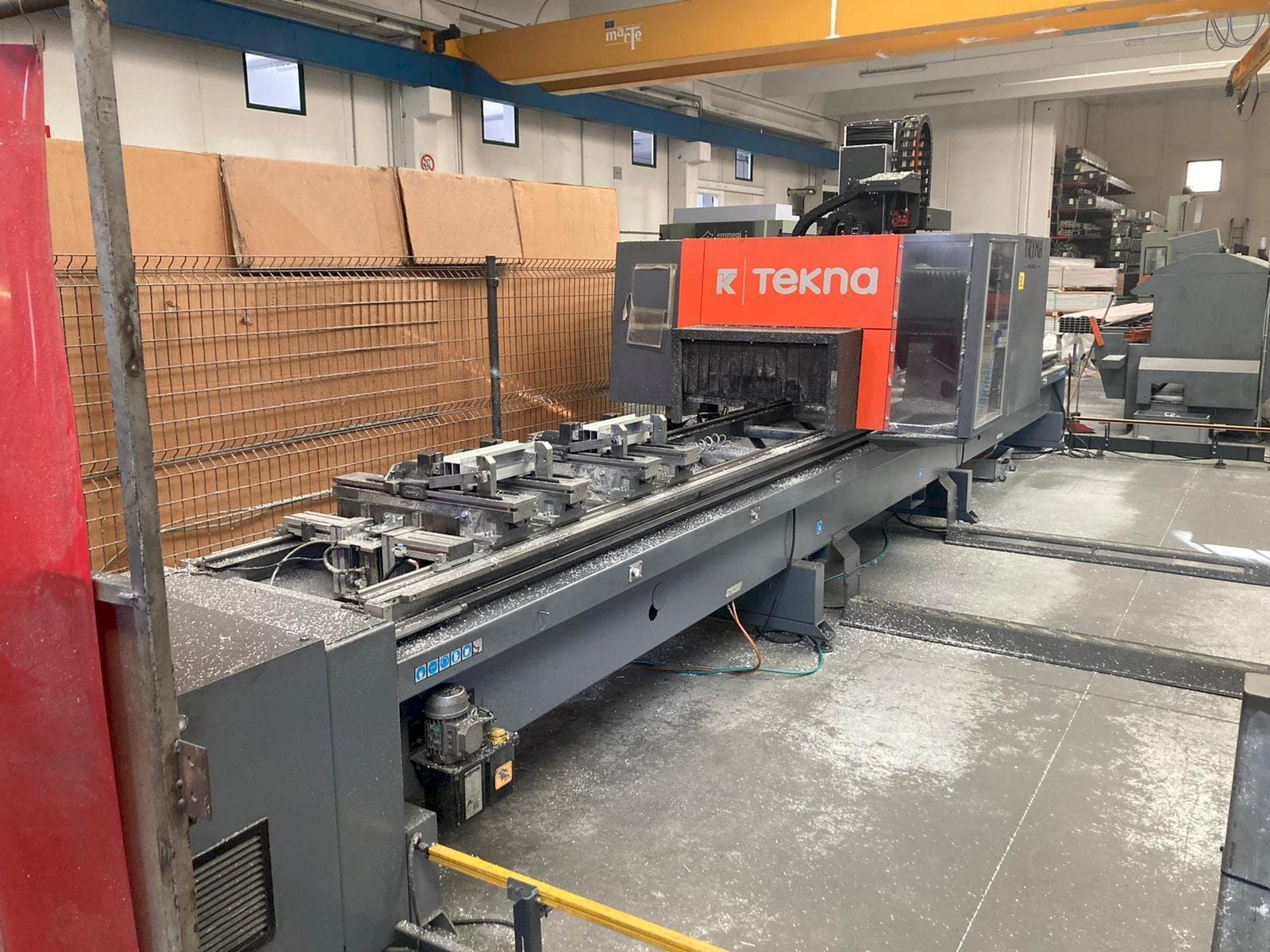 Masina Tekna TKE 944-7   eestvaade