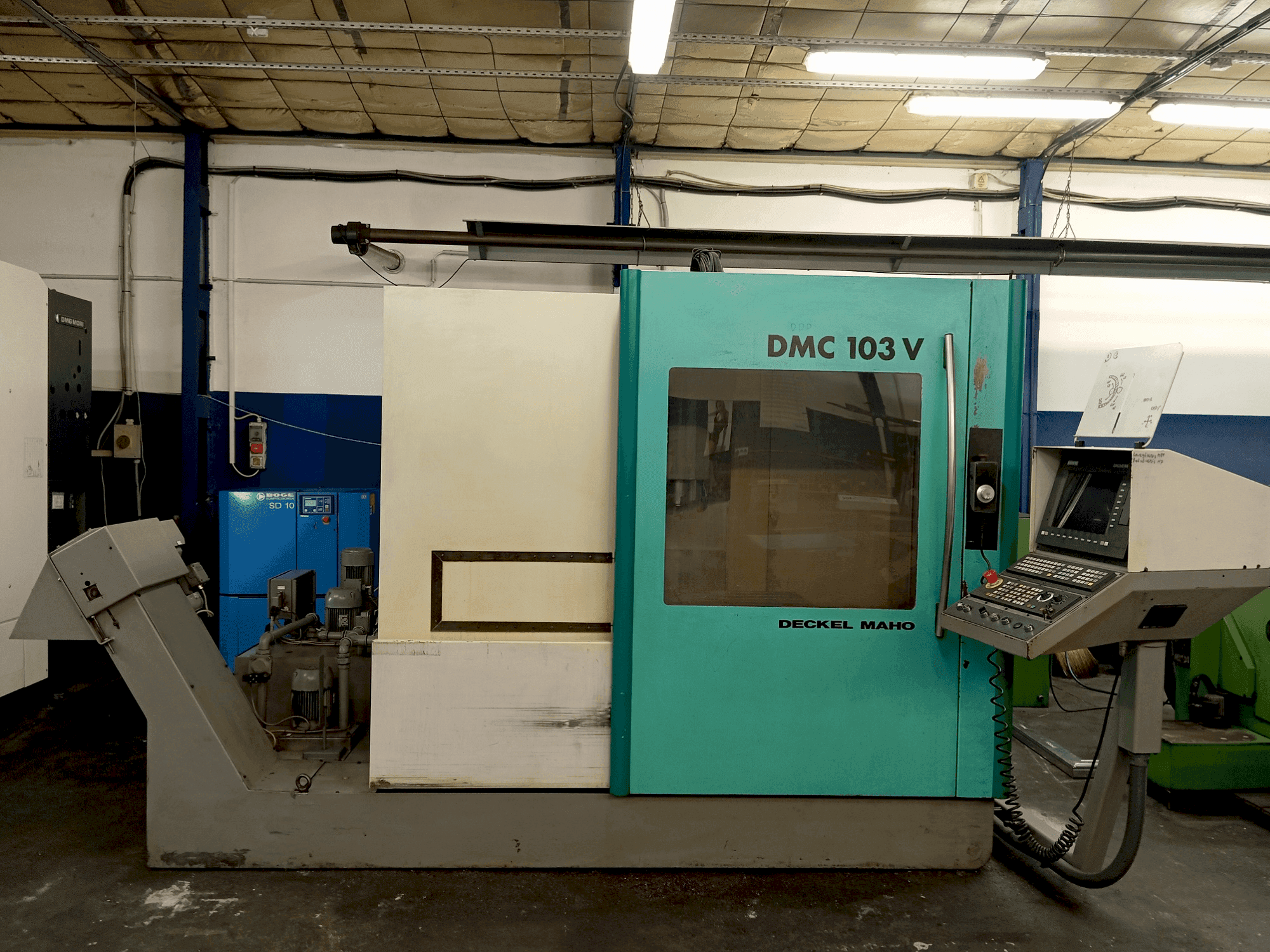 Masina DECKEL MAHO DMC 103 V eestvaade