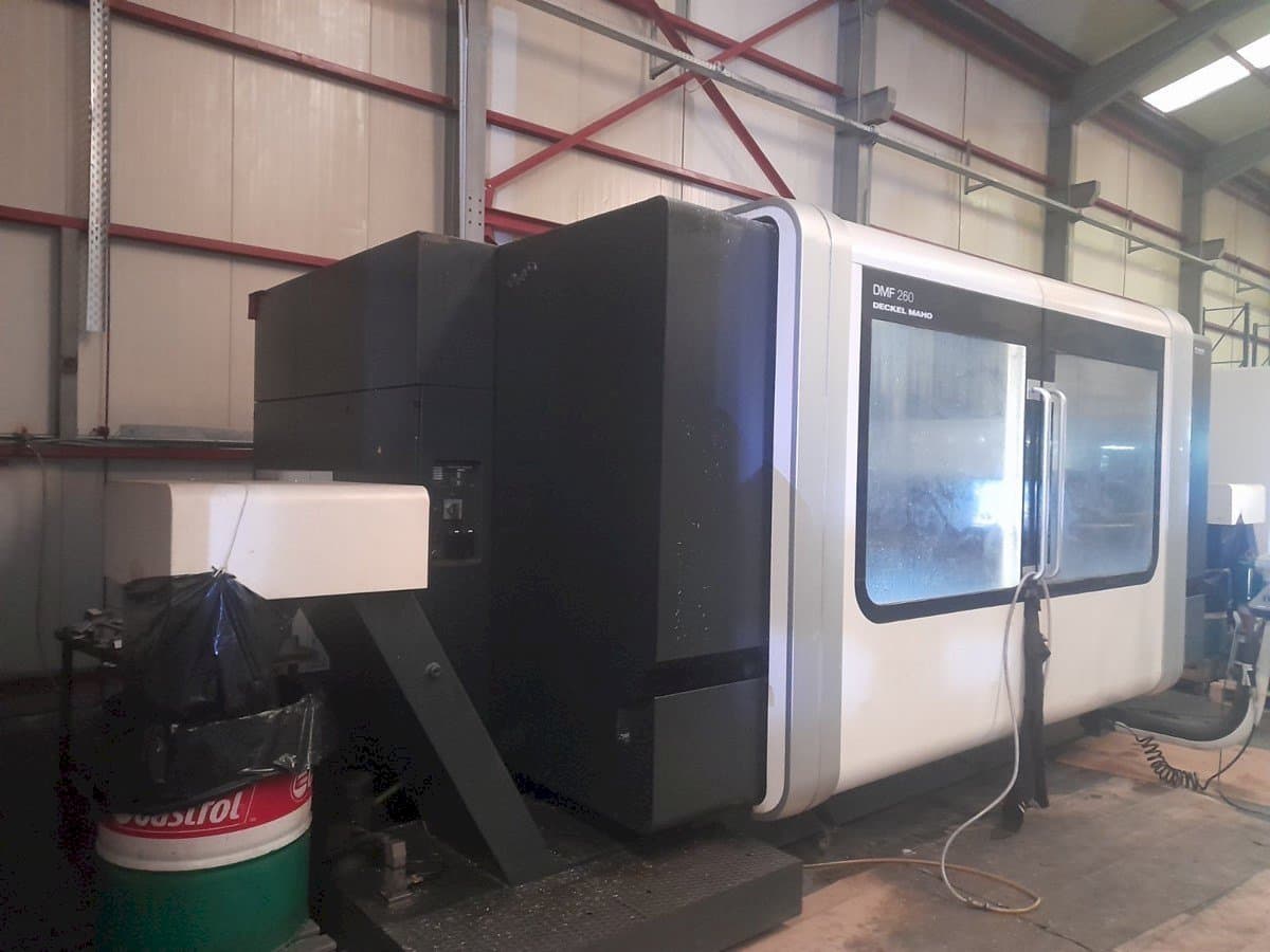 Masina DECKEL MAHO DMF 260 vasaku külje vaade