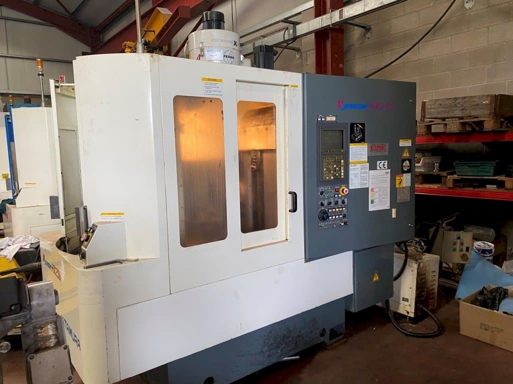 Masina Kitamura Mycenter HX250 eestvaade