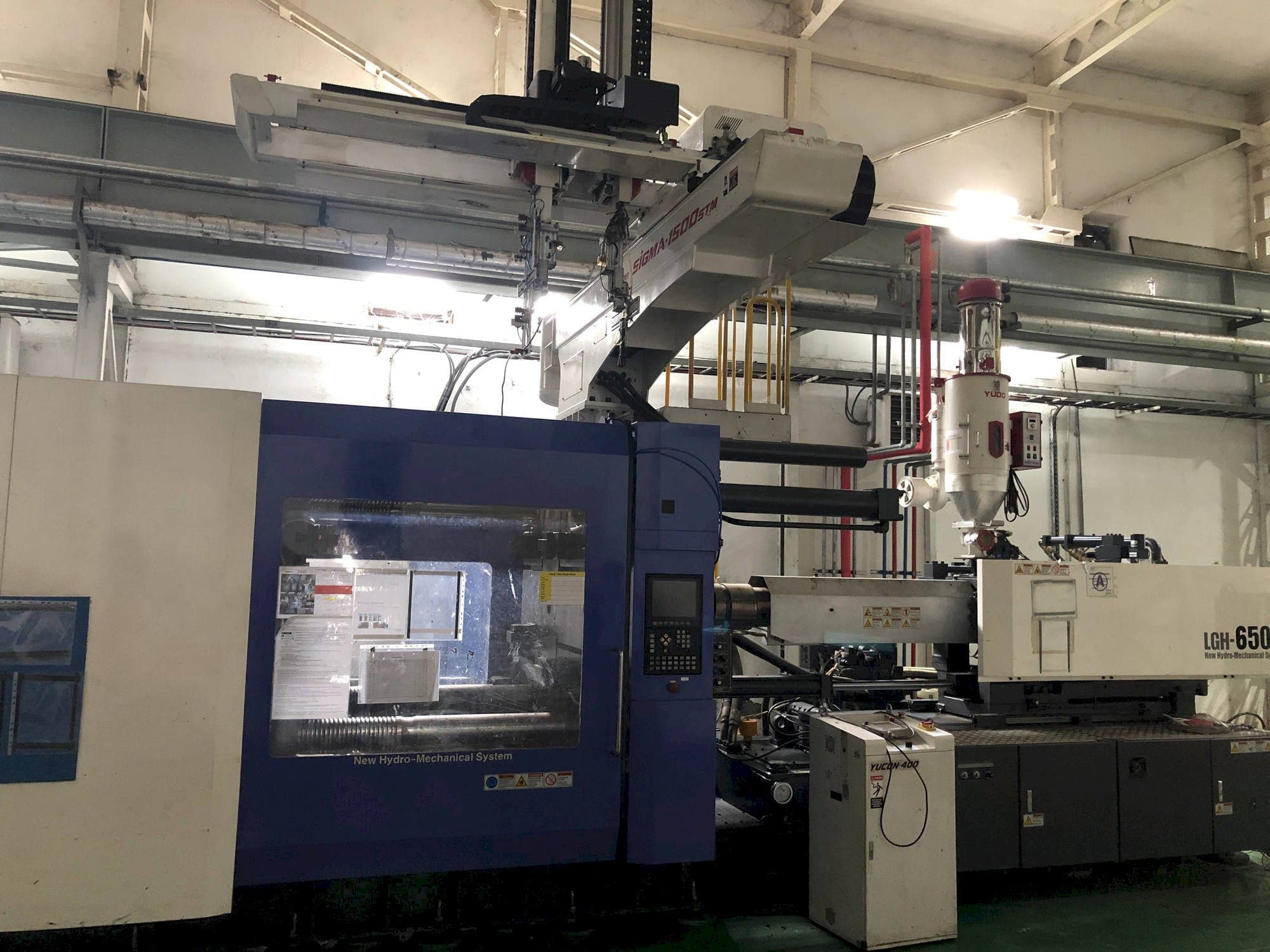 Masina LG LGH-650M eestvaade