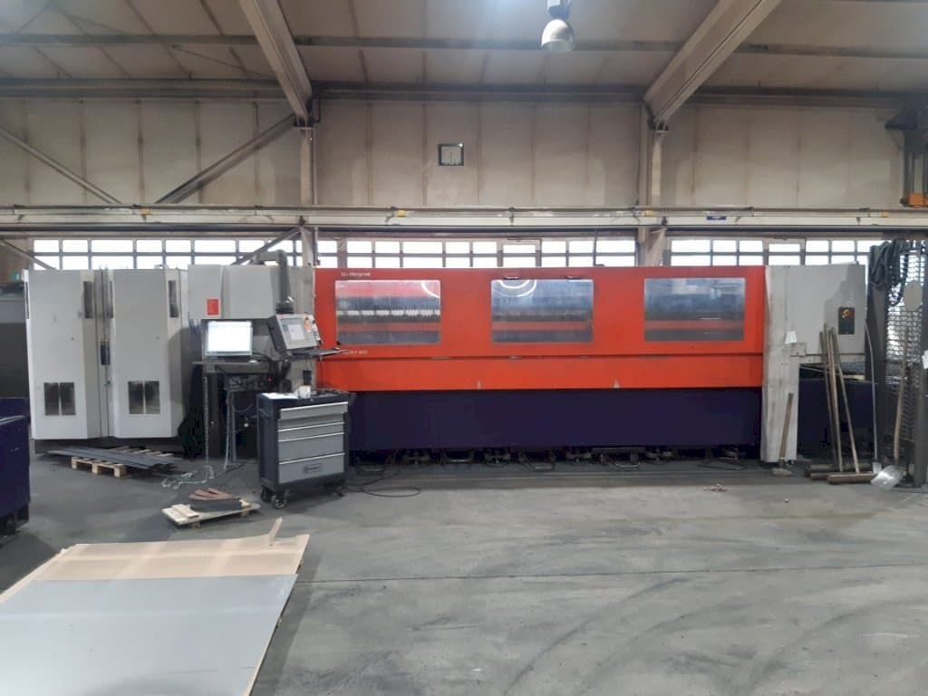 Masina Bystronic Bystar 4020 eestvaade