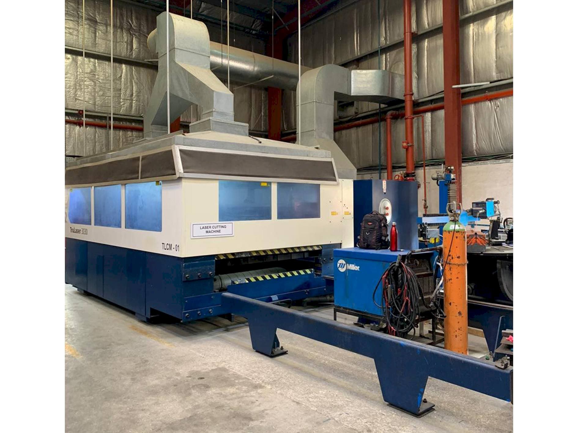 Masina Trumpf TruLaser 3030 eestvaade