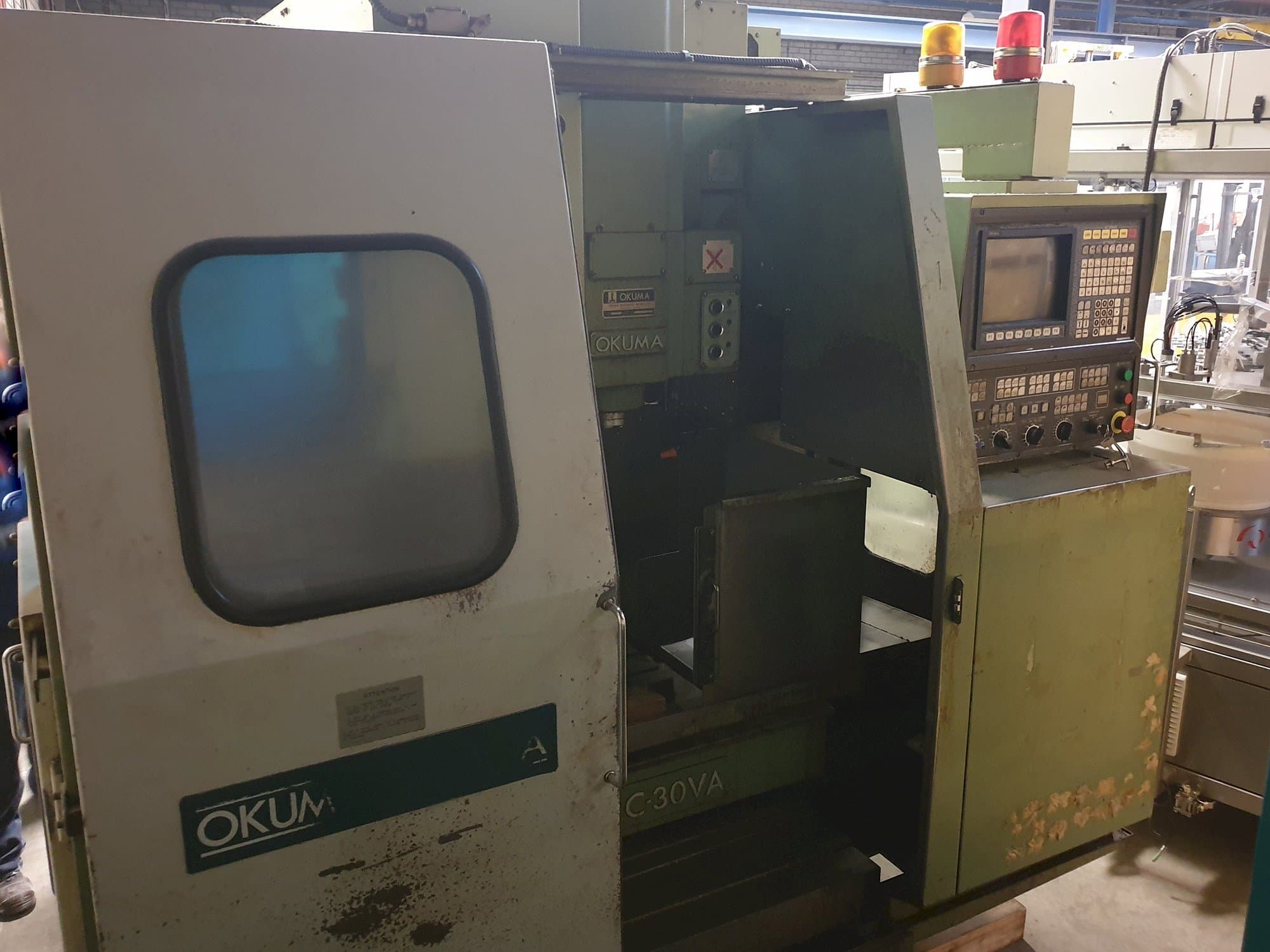 Masinavaade Okuma MC-30VA vasakult