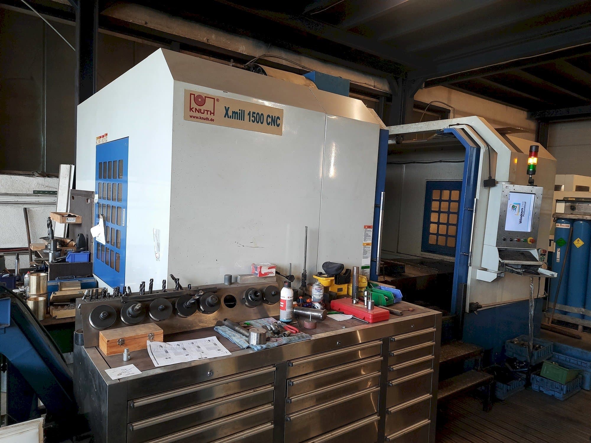 Masina KNUTH X-Mill 1500 CNC eestvaade