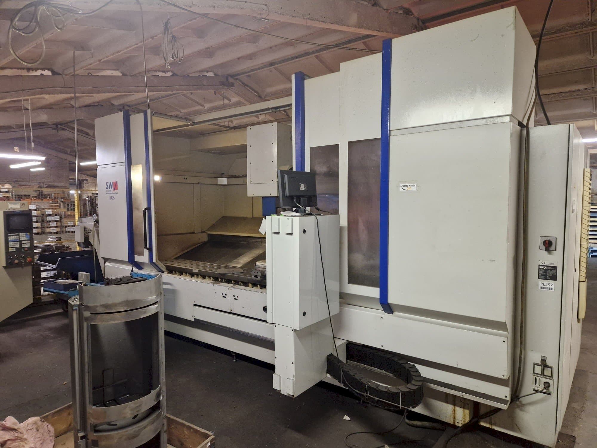 Masina SW BA 25 eestvaade