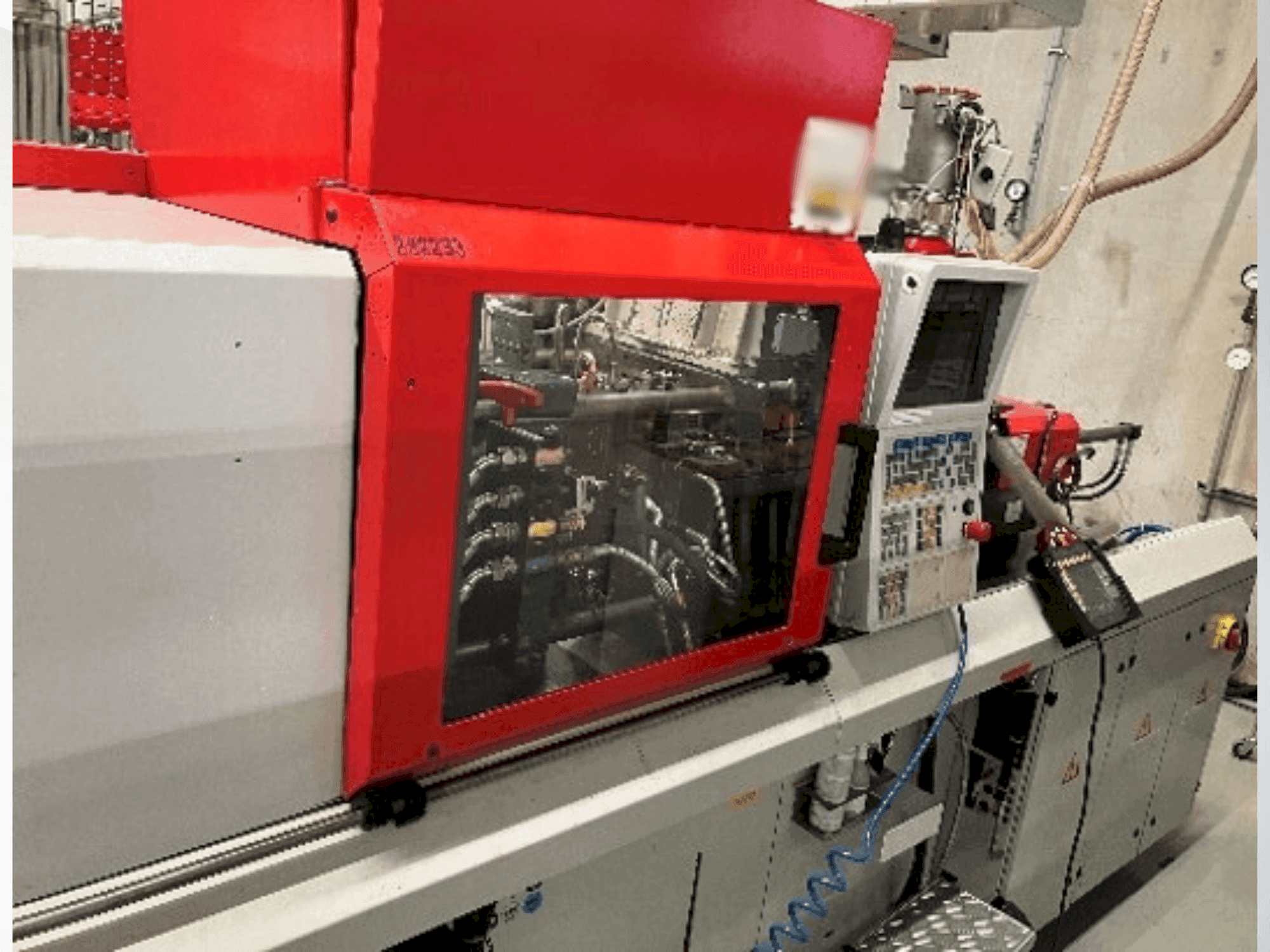 Masina Arburg Allrounder 320 U 500-150 eestvaade