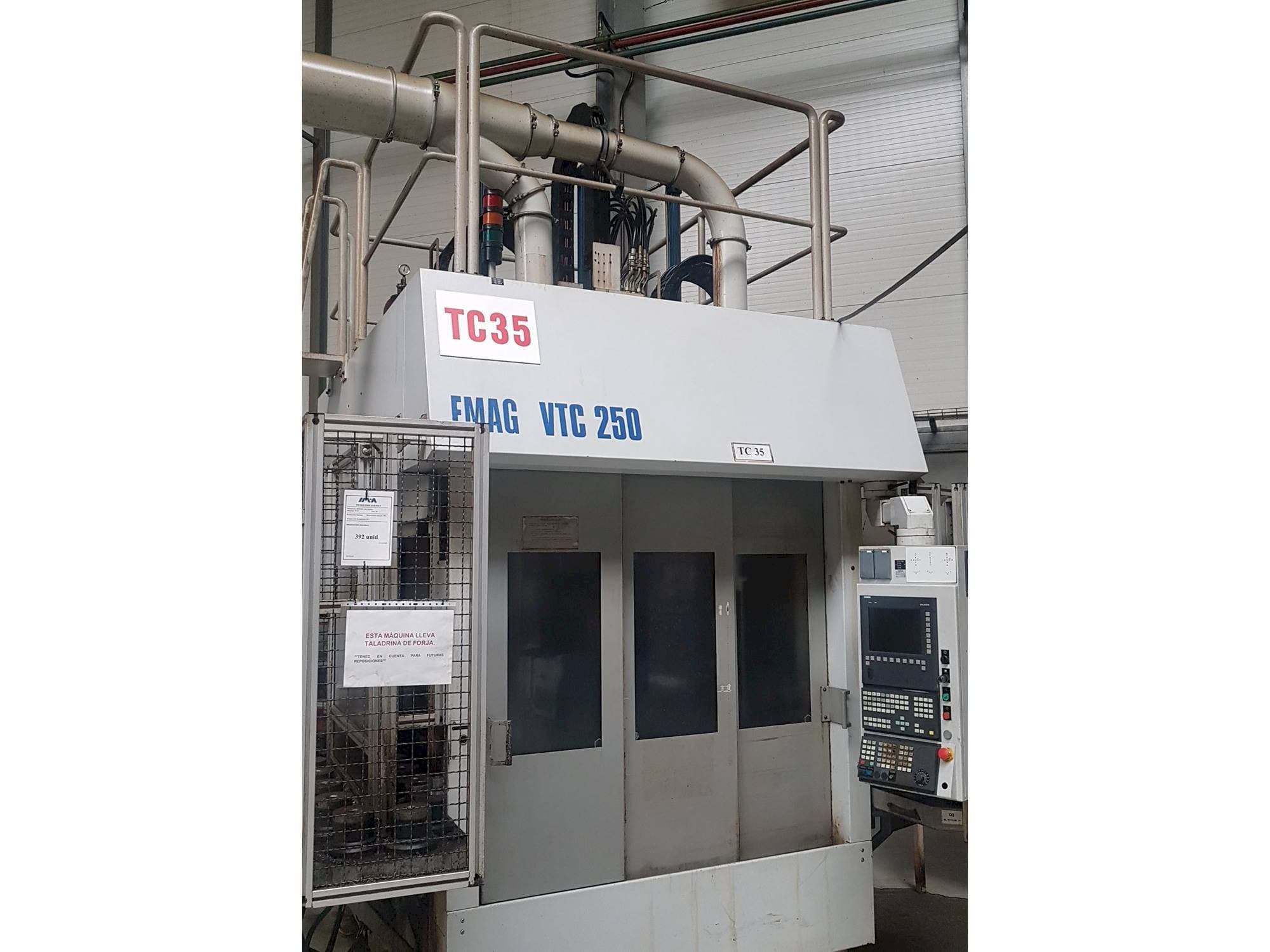 Masina EMAG VTC 250 eestvaade