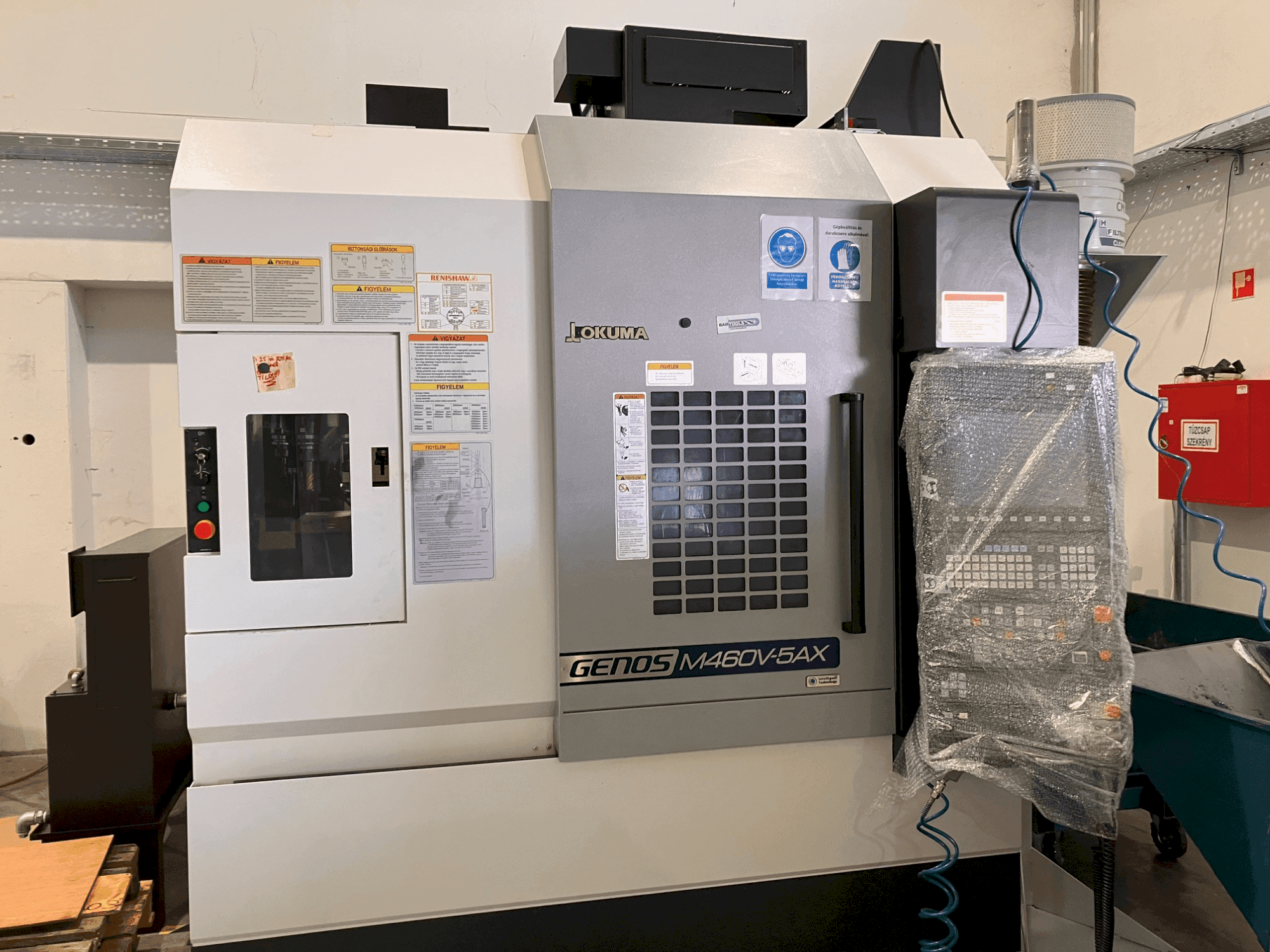 Masina Okuma GENOS M460V-5AX eestvaade