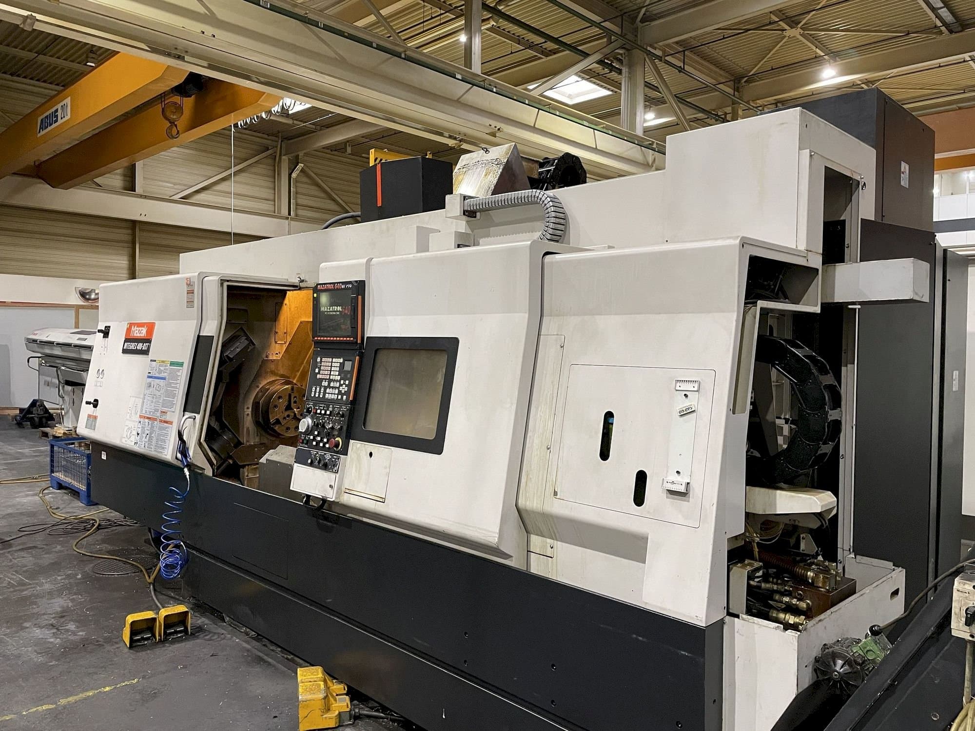 Masina Mazak Integrex 400 III ST eestvaade