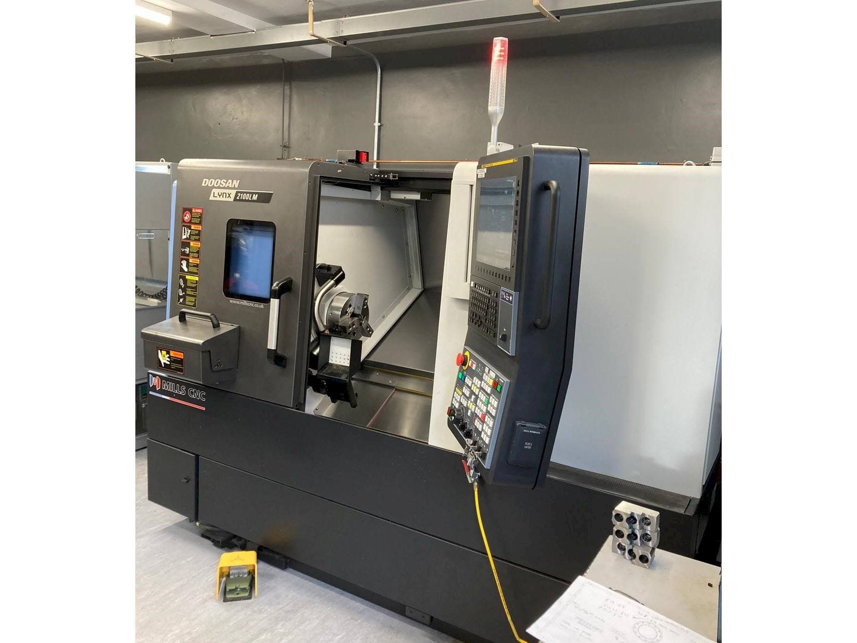 Masina Doosan Lynx 2100 LMB   eestvaade