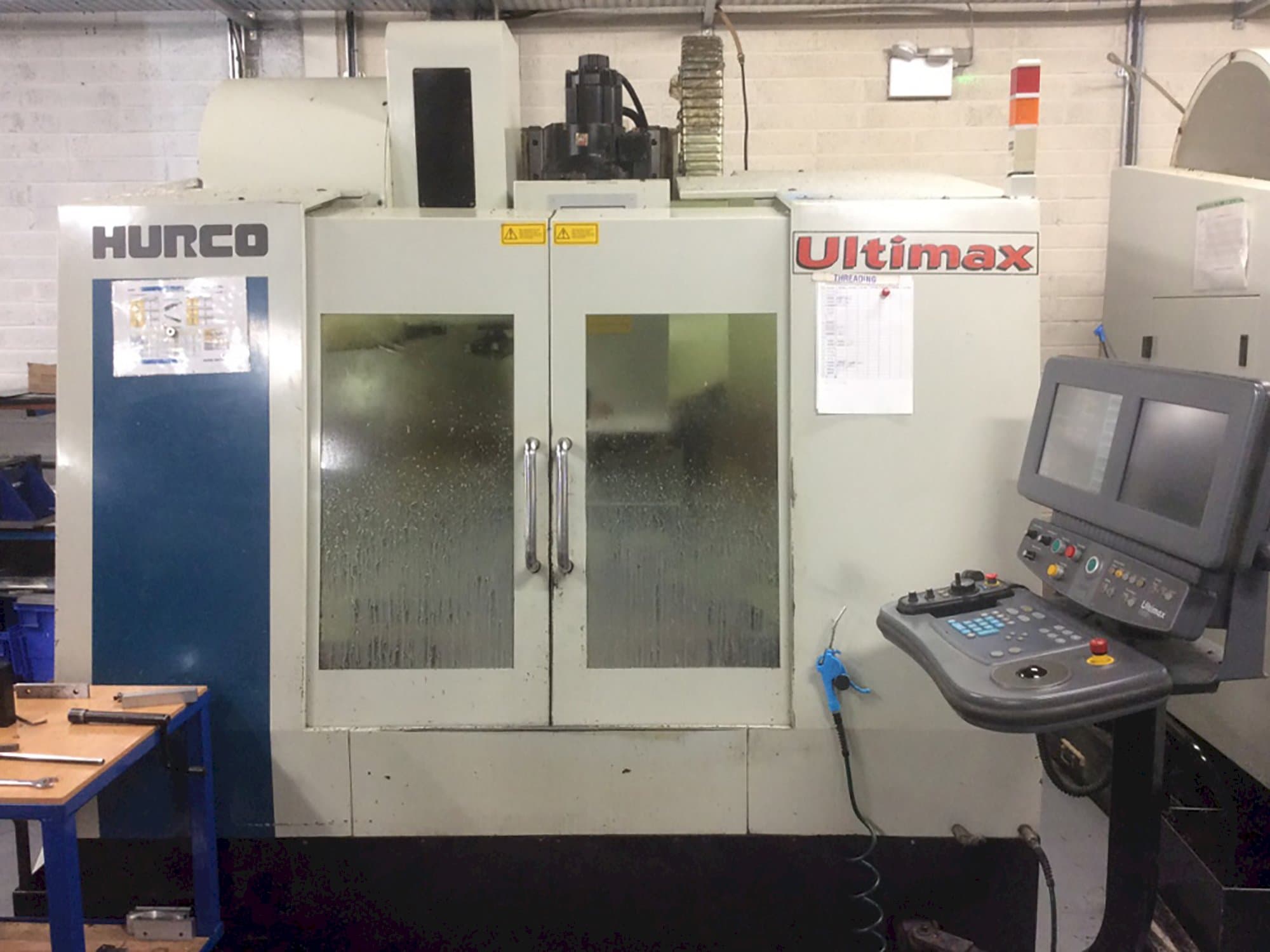 Masina Hurco Ultimax VMX30 eestvaade