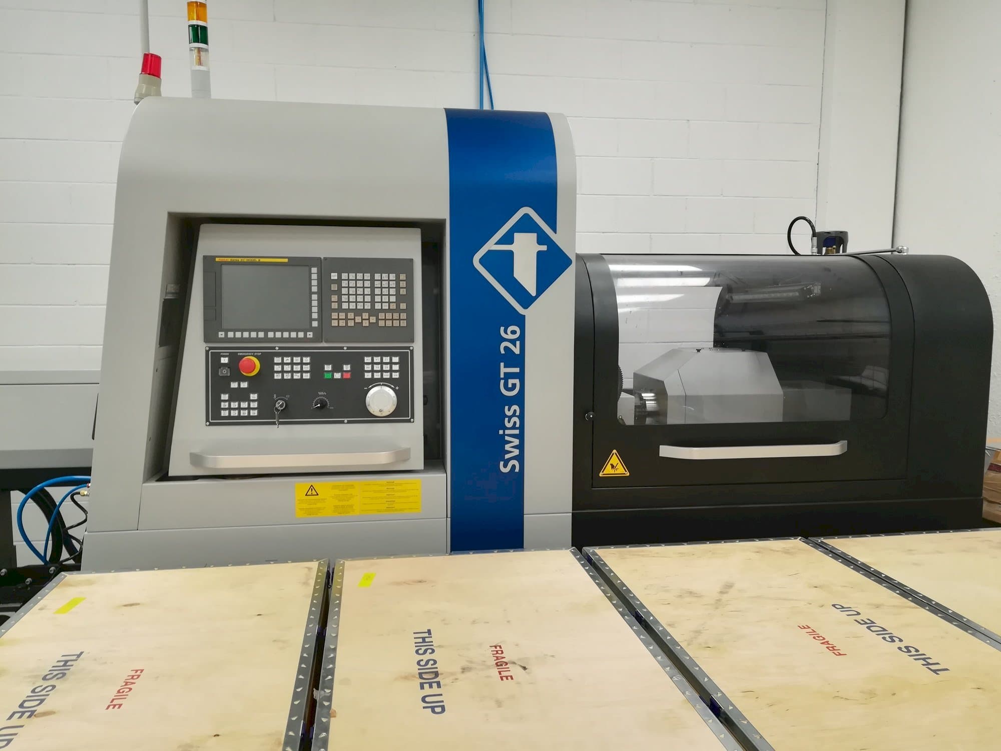 Masina Swiss GT 26 eestvaade