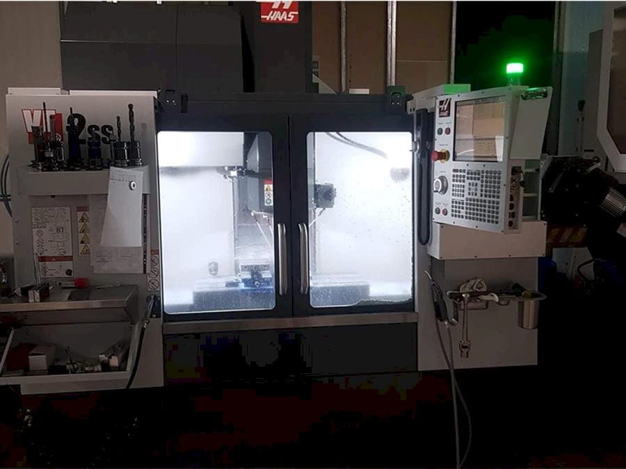 Masina HAAS VF-2SS eestvaade