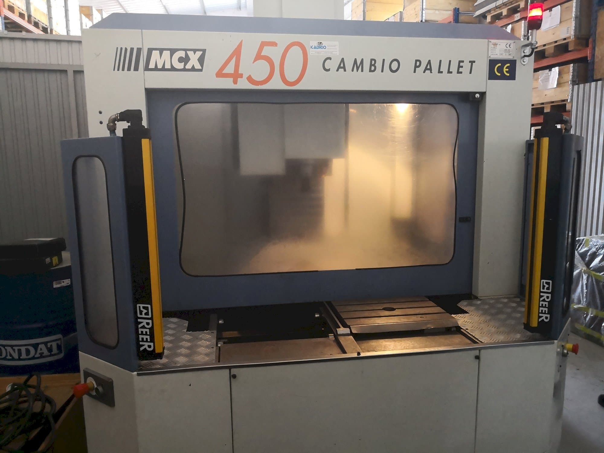 Masina FAMUP MCX 450 eestvaade