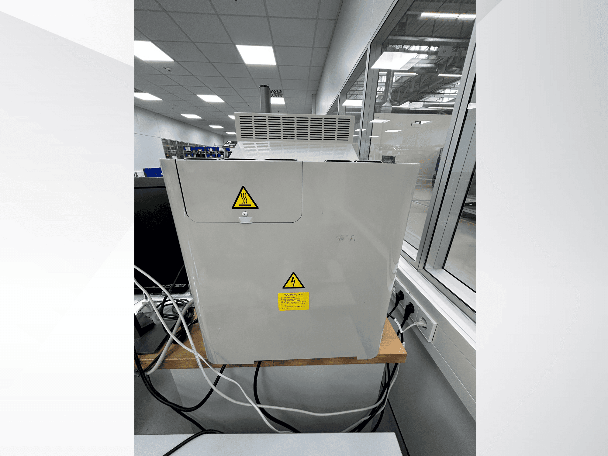 Masina Mitutoyo Quick Scope QS-250Z eestvaade