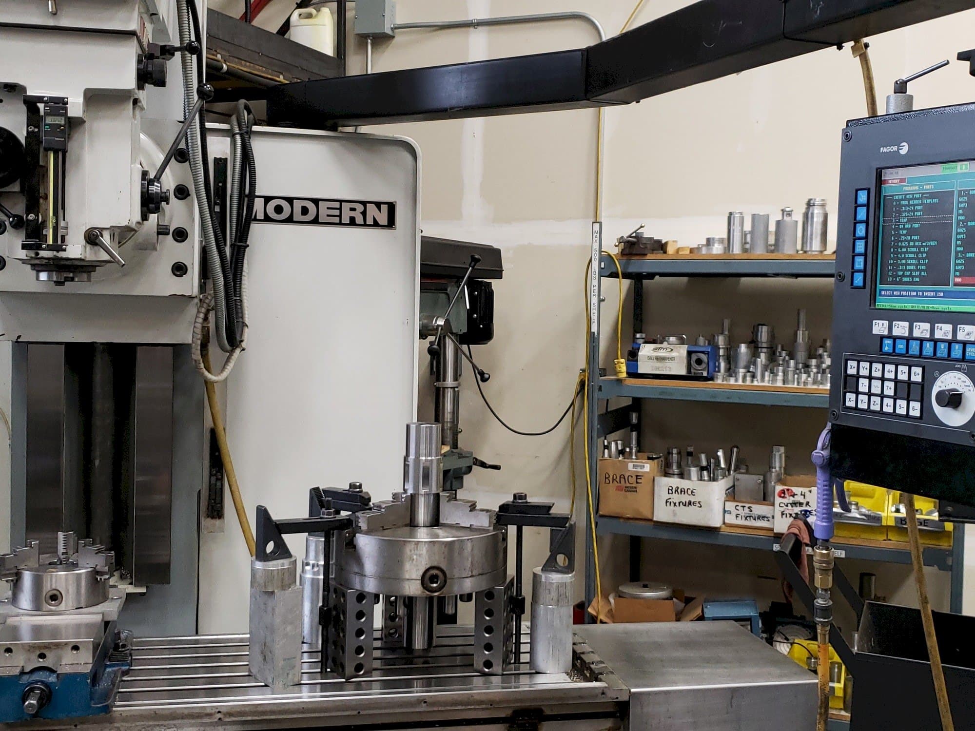 Masina Modern MB 20 eestvaade