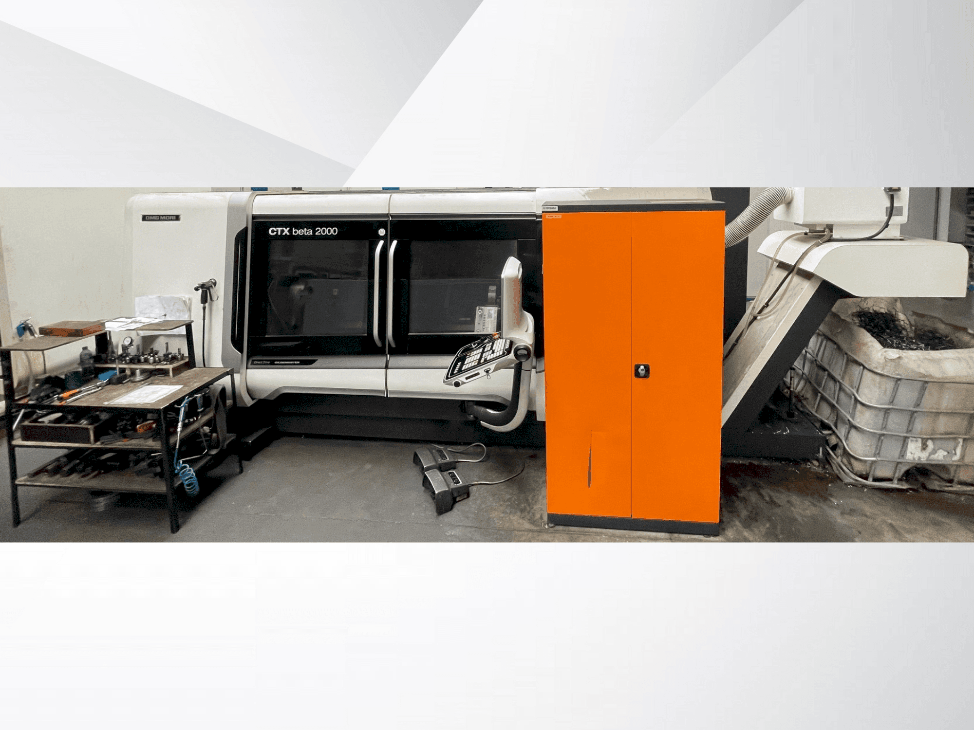 Masina DMG MORI CTX 2000 eestvaade