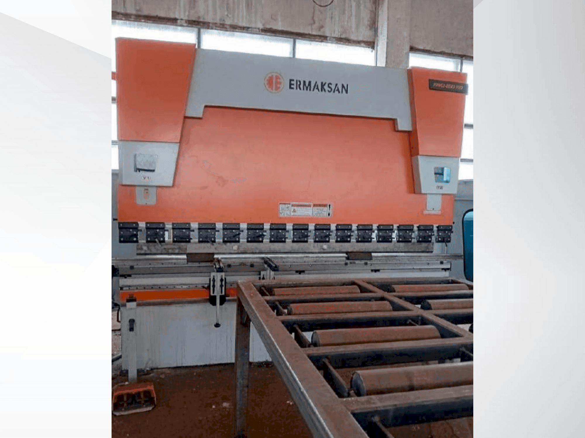 Masina ERMAKSAN POWER BEND PRO 3100-175 eestvaade