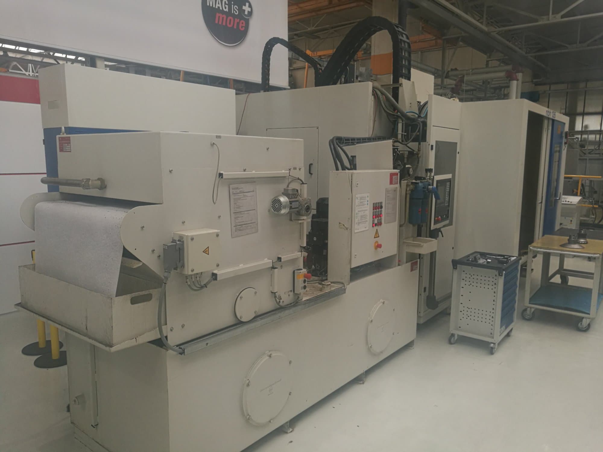 Masinavaade Hueller Hille NBH 135 vasakult