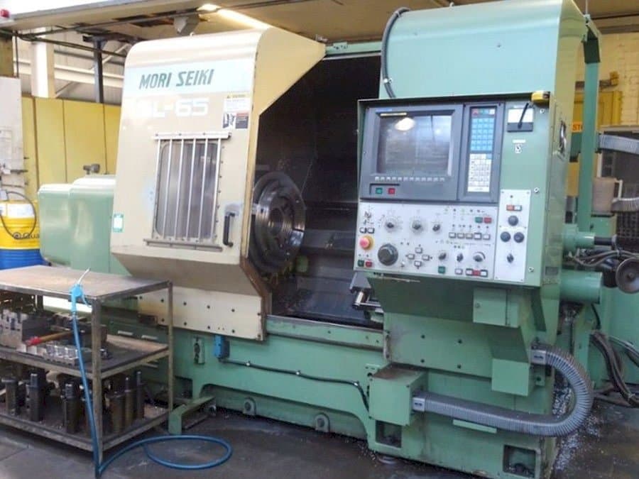 Masina MORI SEIKI Sl65 eestvaade