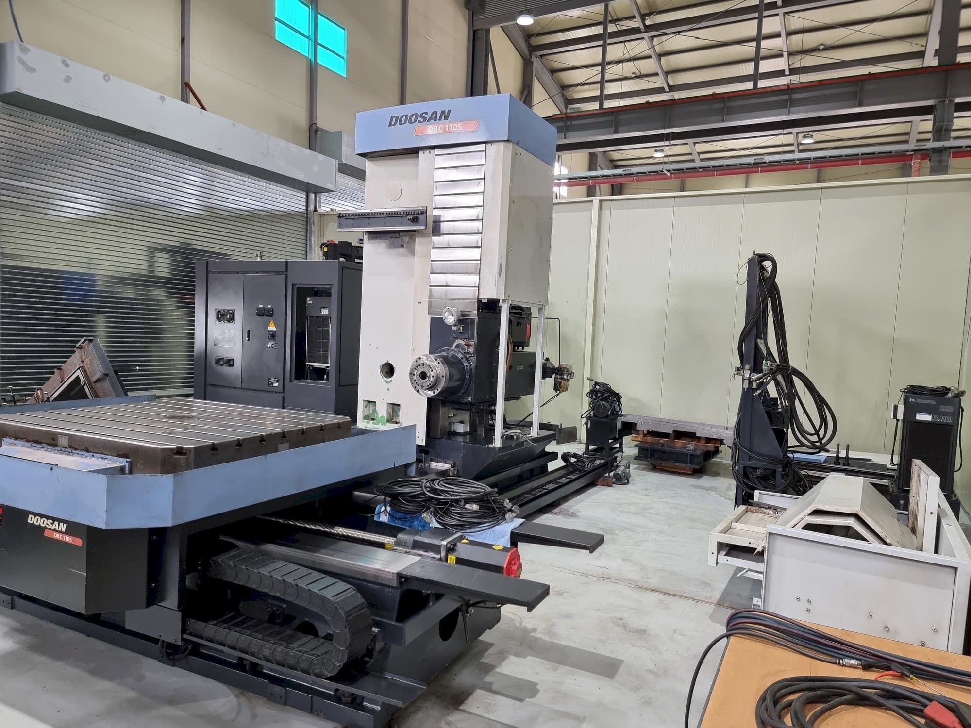 Masina Doosan DBC 110S eestvaade