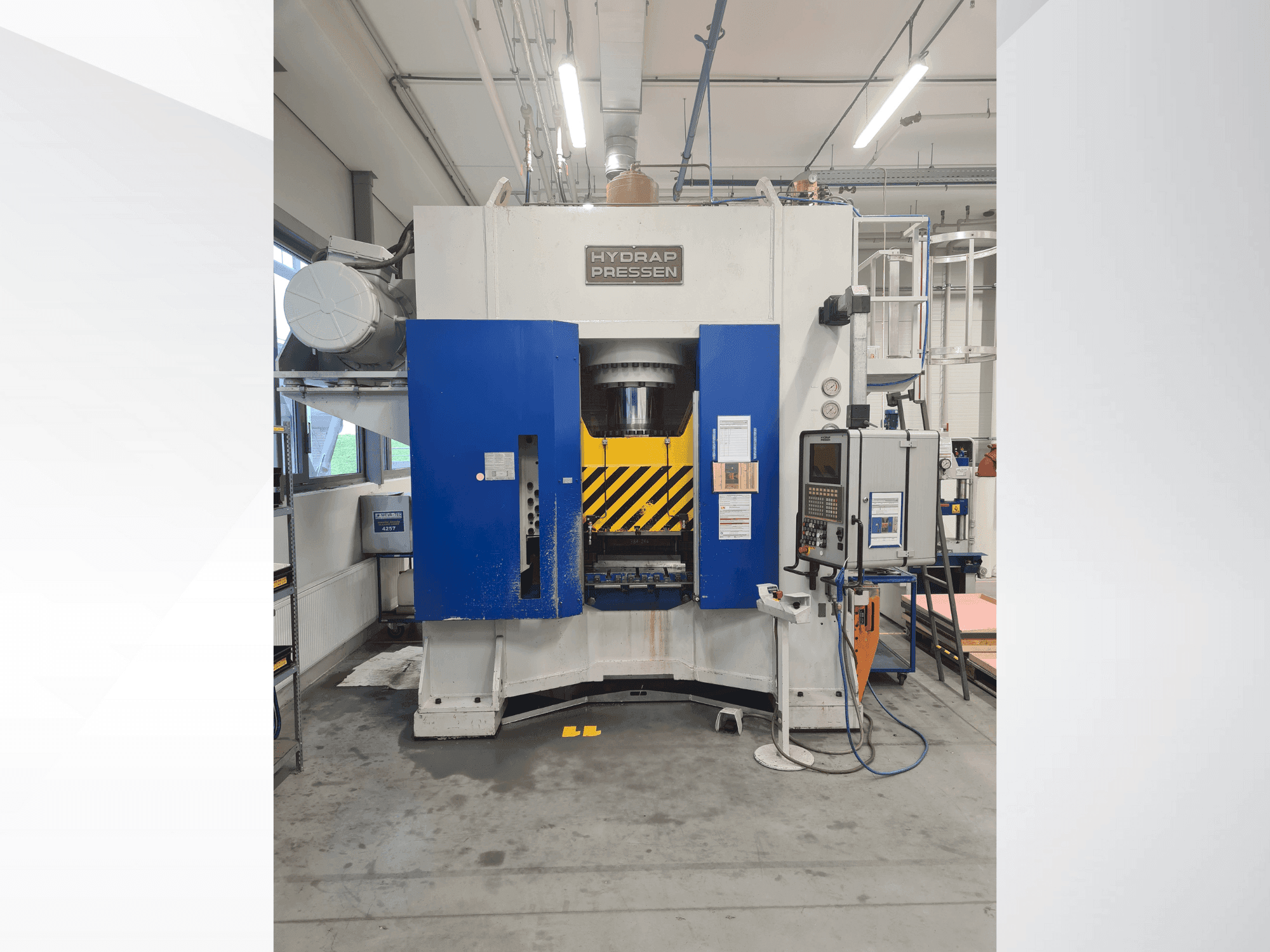 Masina HYDRAP HPDB 400   eestvaade