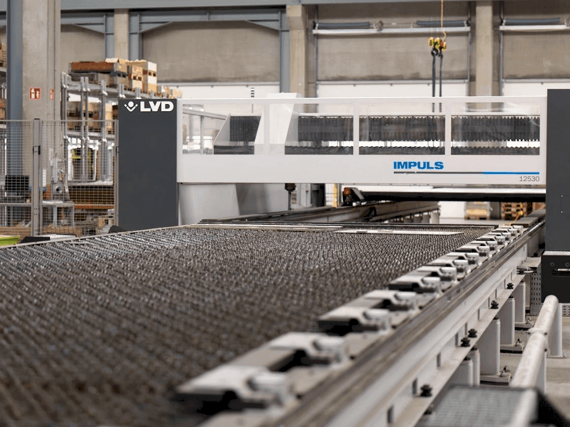 Masina LVD Impuls 12530 eestvaade