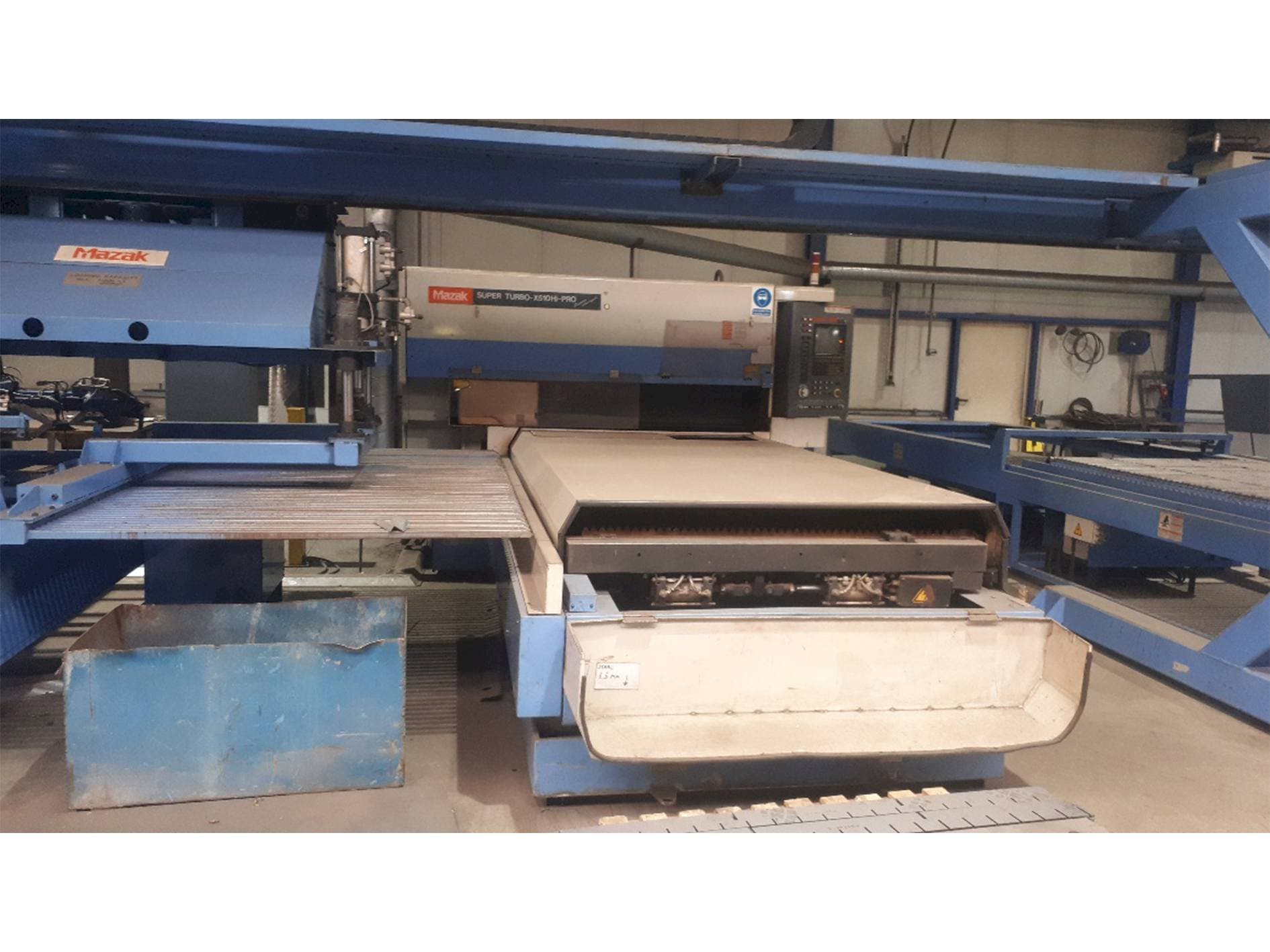 Masina Mazak Super Turbo X510 HI-Pro eestvaade