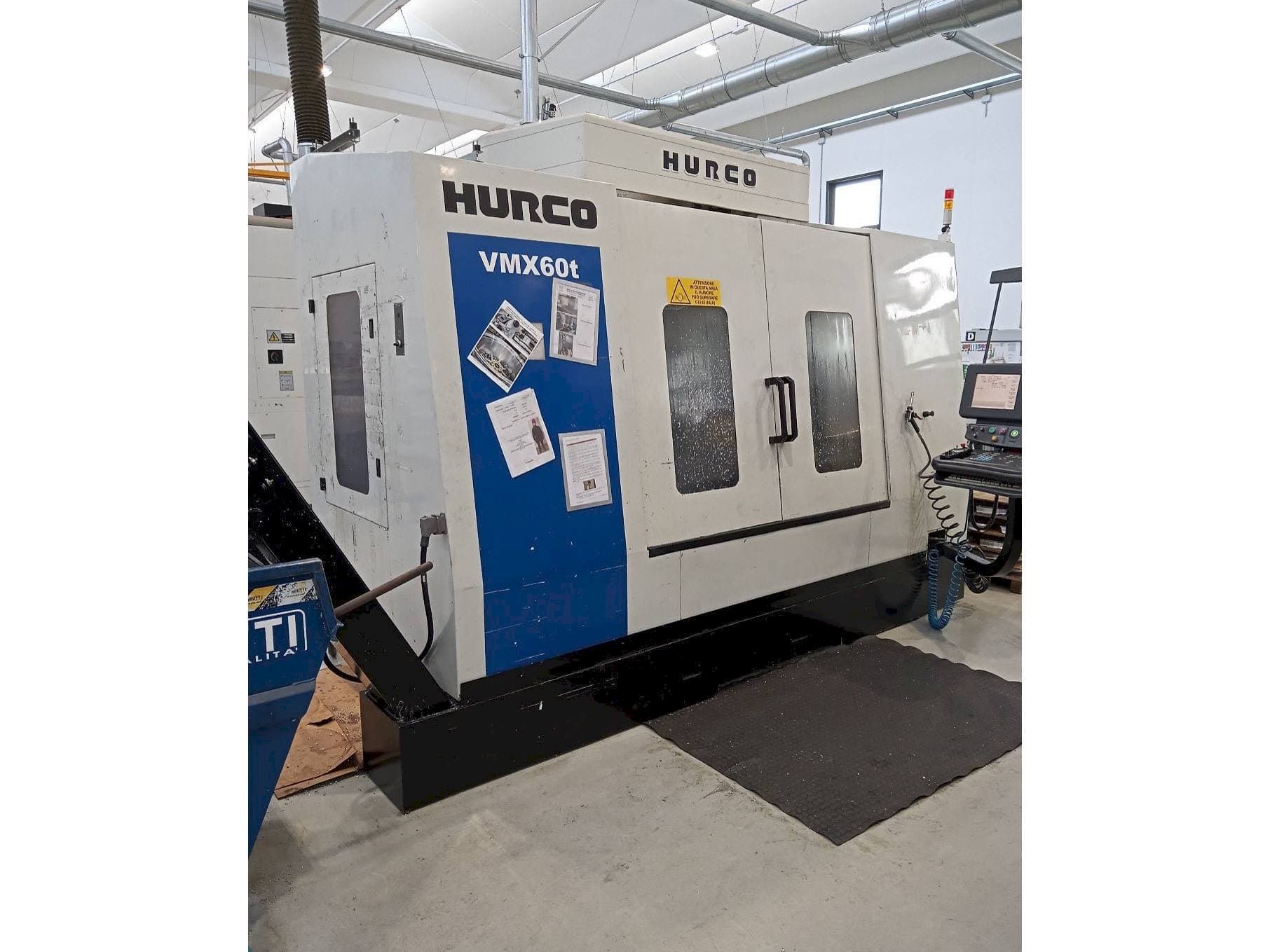 Masina Hurco VMX 60T eestvaade