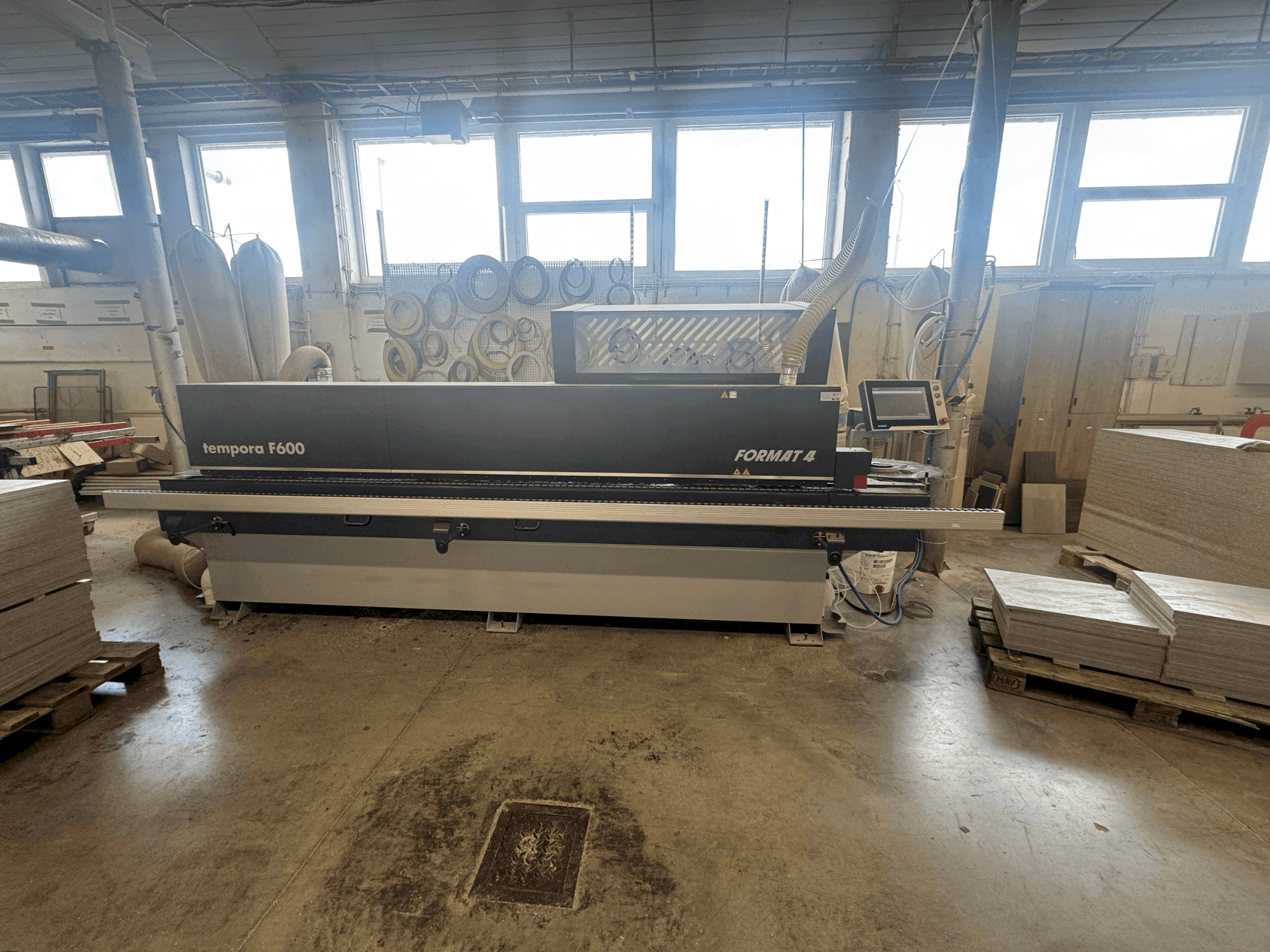 Masina FORMAT4 TEMPORA 60.06 glueBox x-motion eestvaade