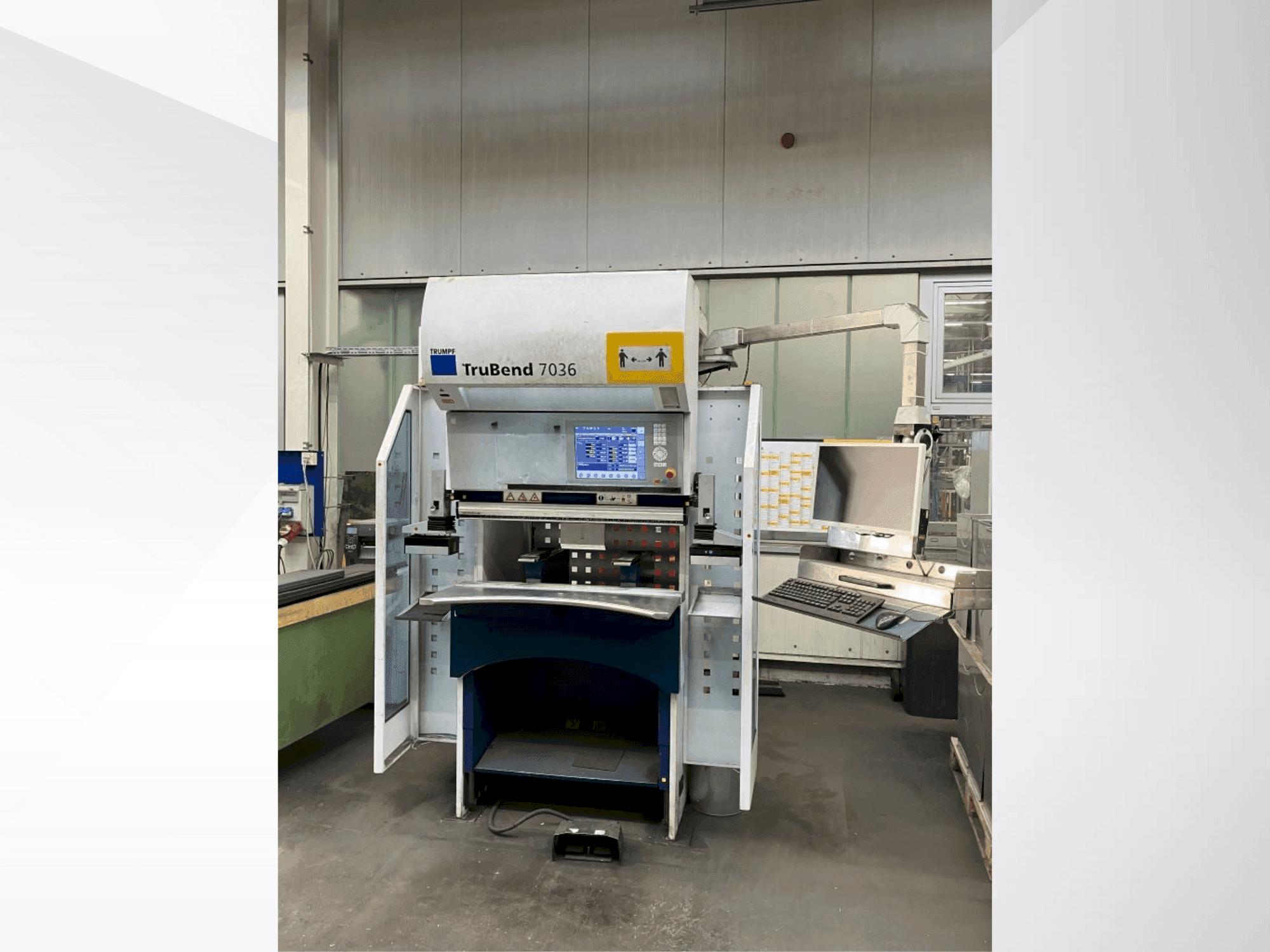 Masina TRUMPF TruBend 7036 eestvaade