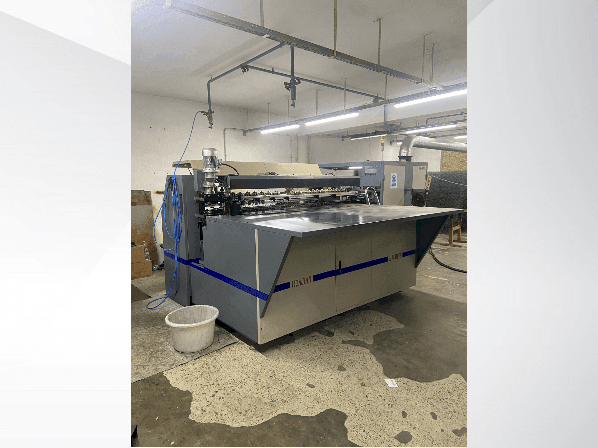 Masina HUAJIAN SX-820i eestvaade