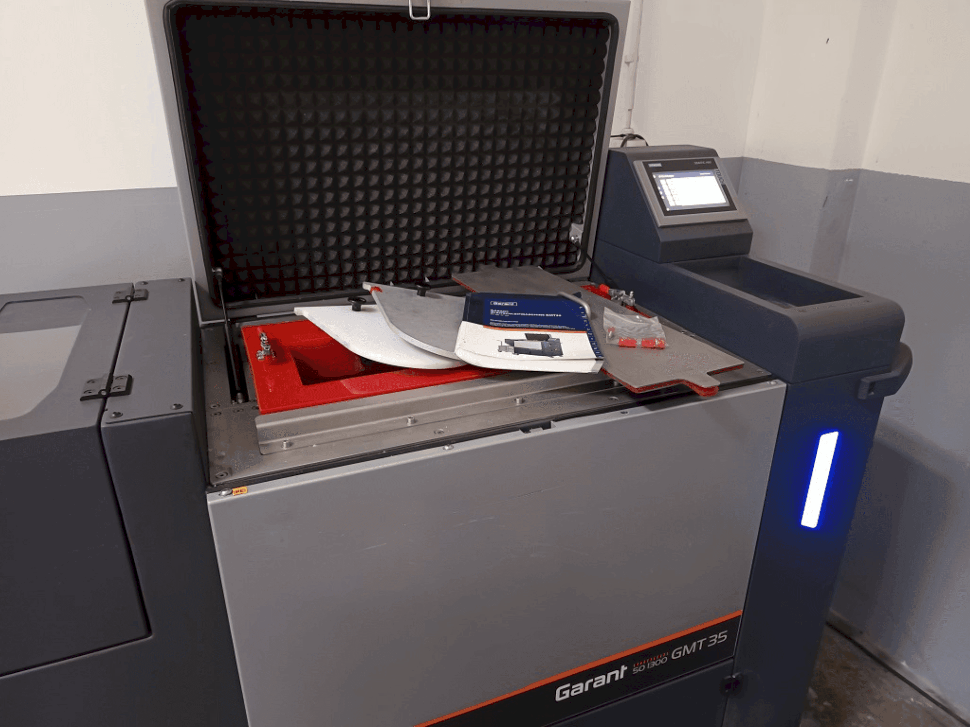 Masina HOFMANN GMT 35 eestvaade