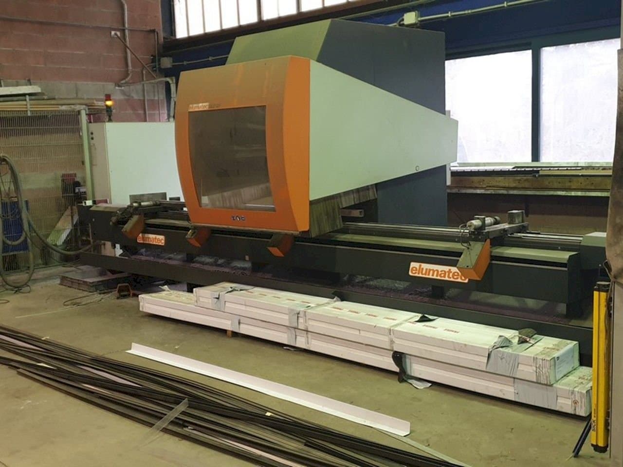 Masina Elumatec SBZ 131 eestvaade